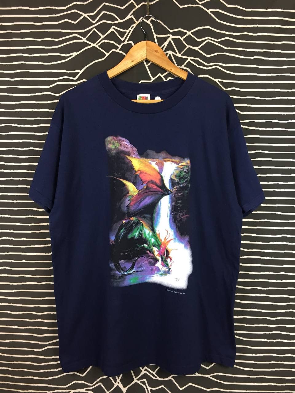 Fruit Of The Loom × Vintage Vtg 00s Boris Vallejo Julie Bell Dragon Waterfall Art Tee Size US XL / EU 56 / 4 - 1 Thumbnail