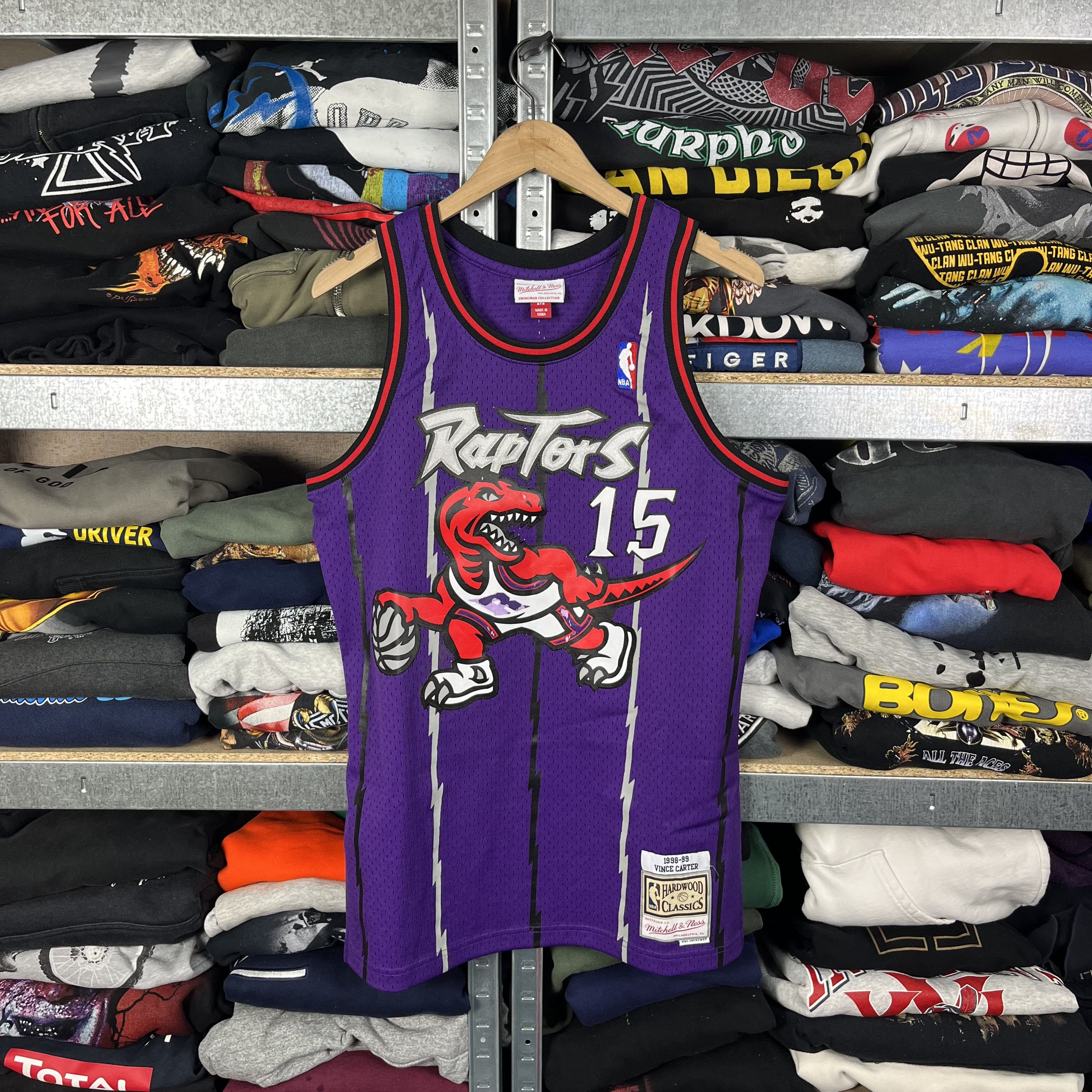 Mitchell & Ness 1998/99 MITCHELL NESS NBA TORONTO RAPTORS #15 CARTER JERSEY Size US M / EU 48-50 / 2 - 1 Thumbnail