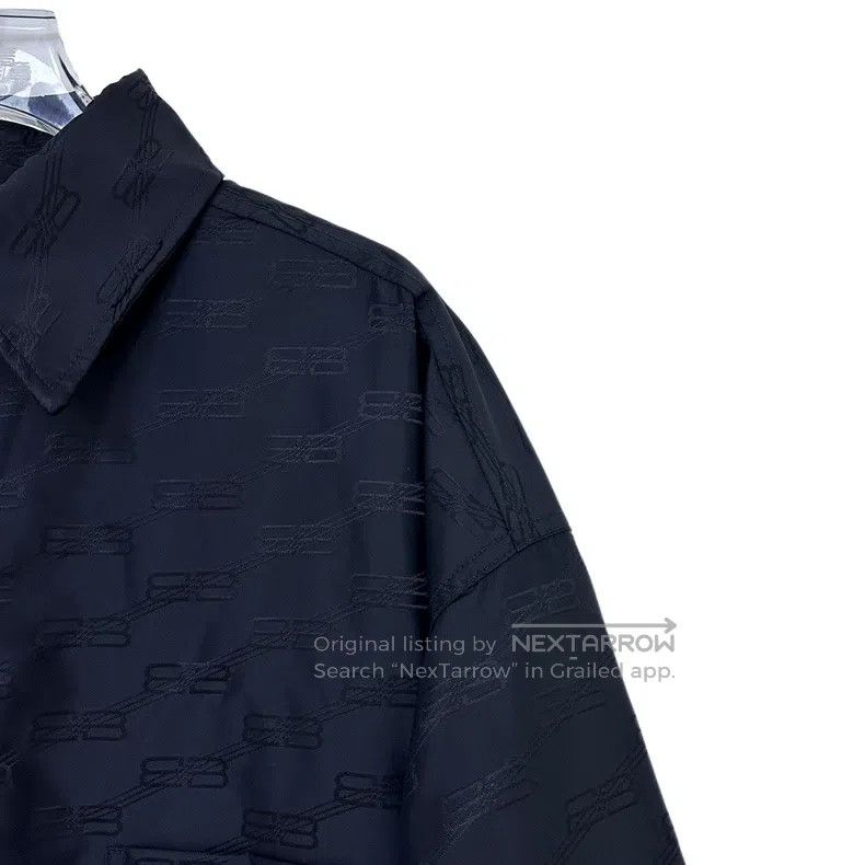 Balenciaga Balenciaga Alphabet Embroidered Single Button Collar Long Size US M / EU 48-50 / 2 - 3 Thumbnail