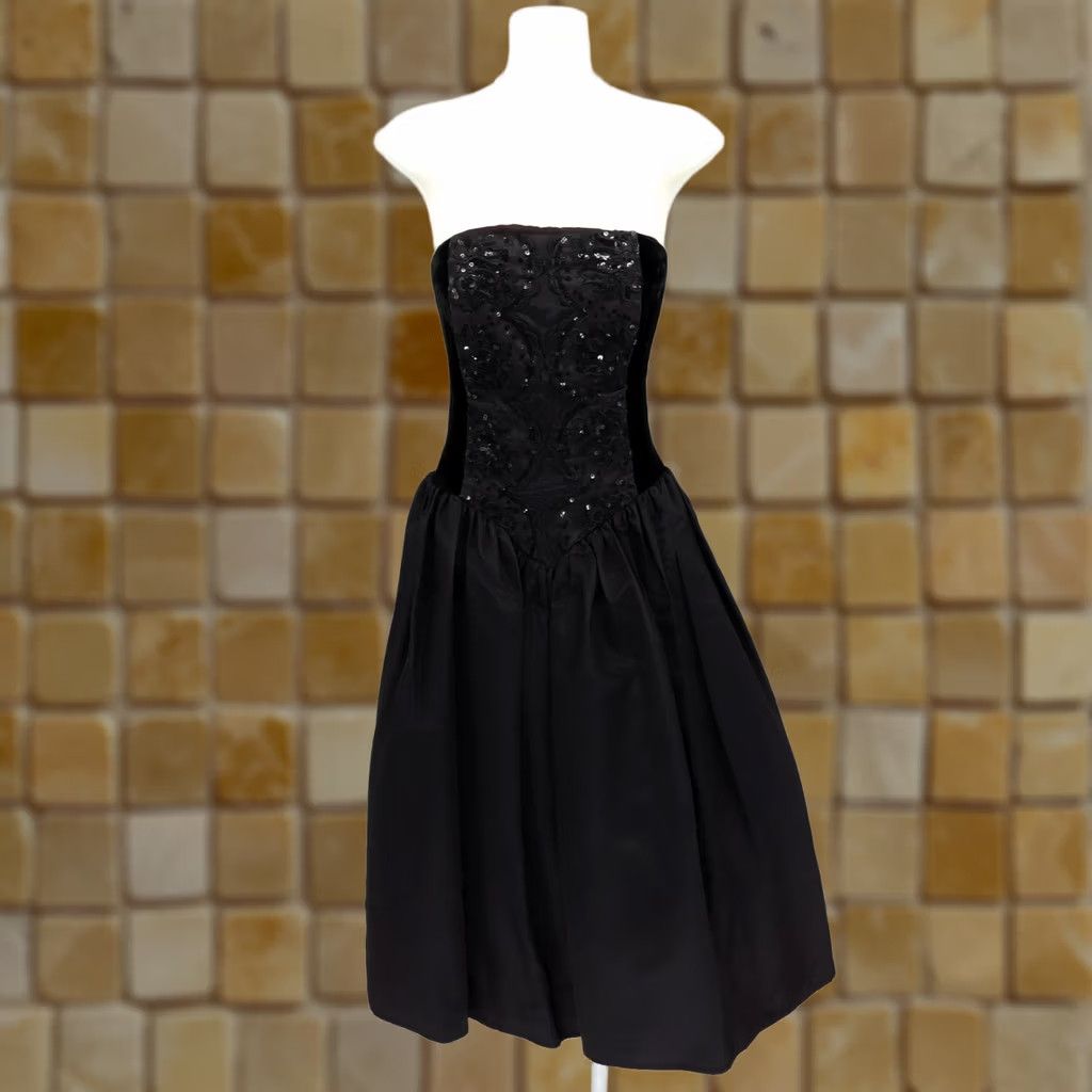 Vintage VINTAGE Gunne Sax Dress Prom Party Velvet Strapless Corset Knee Length Black Sz 5 Womens Size S / US 4 / IT 40 - 1 Thumbnail