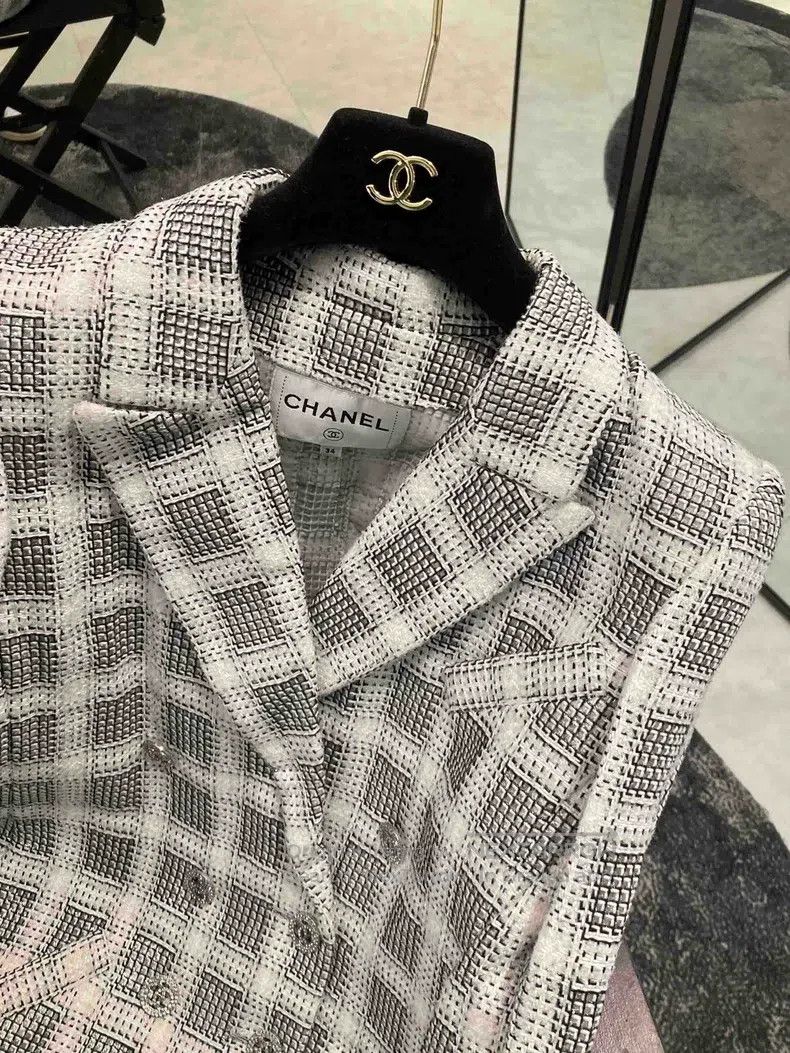 Chanel Chanel Black and white fine glitter plaid lapel jacket Size XXS / US 00 / IT 34 - 2 Thumbnail