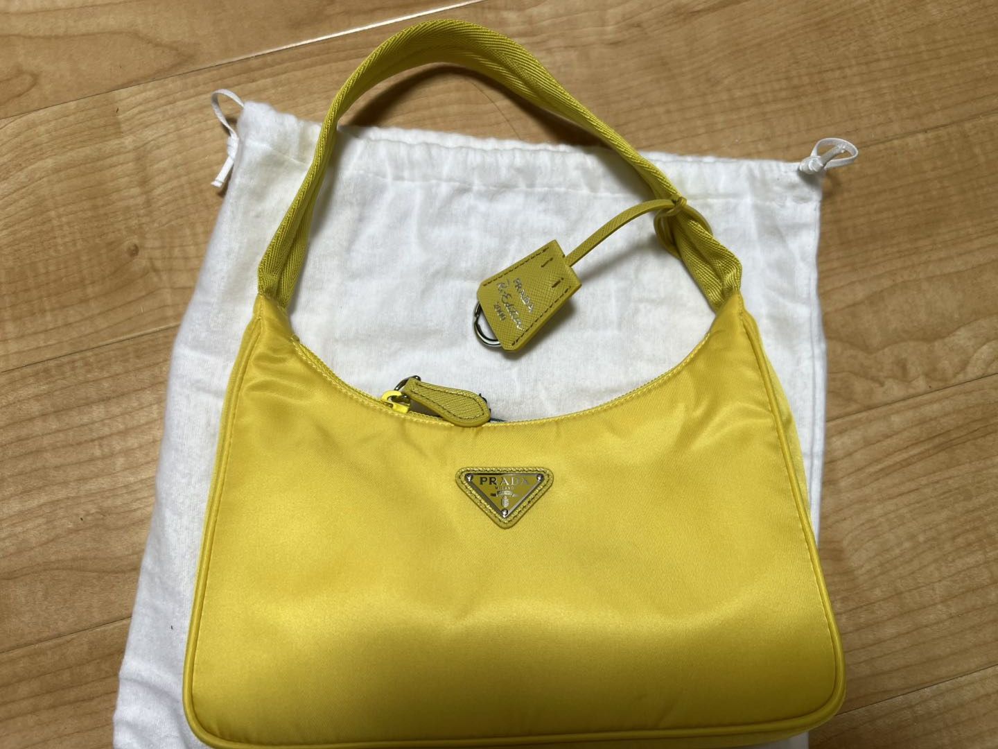 Re-Nylon Prada Re-Edition 2000 Mini-Bag in Yellow, Women's