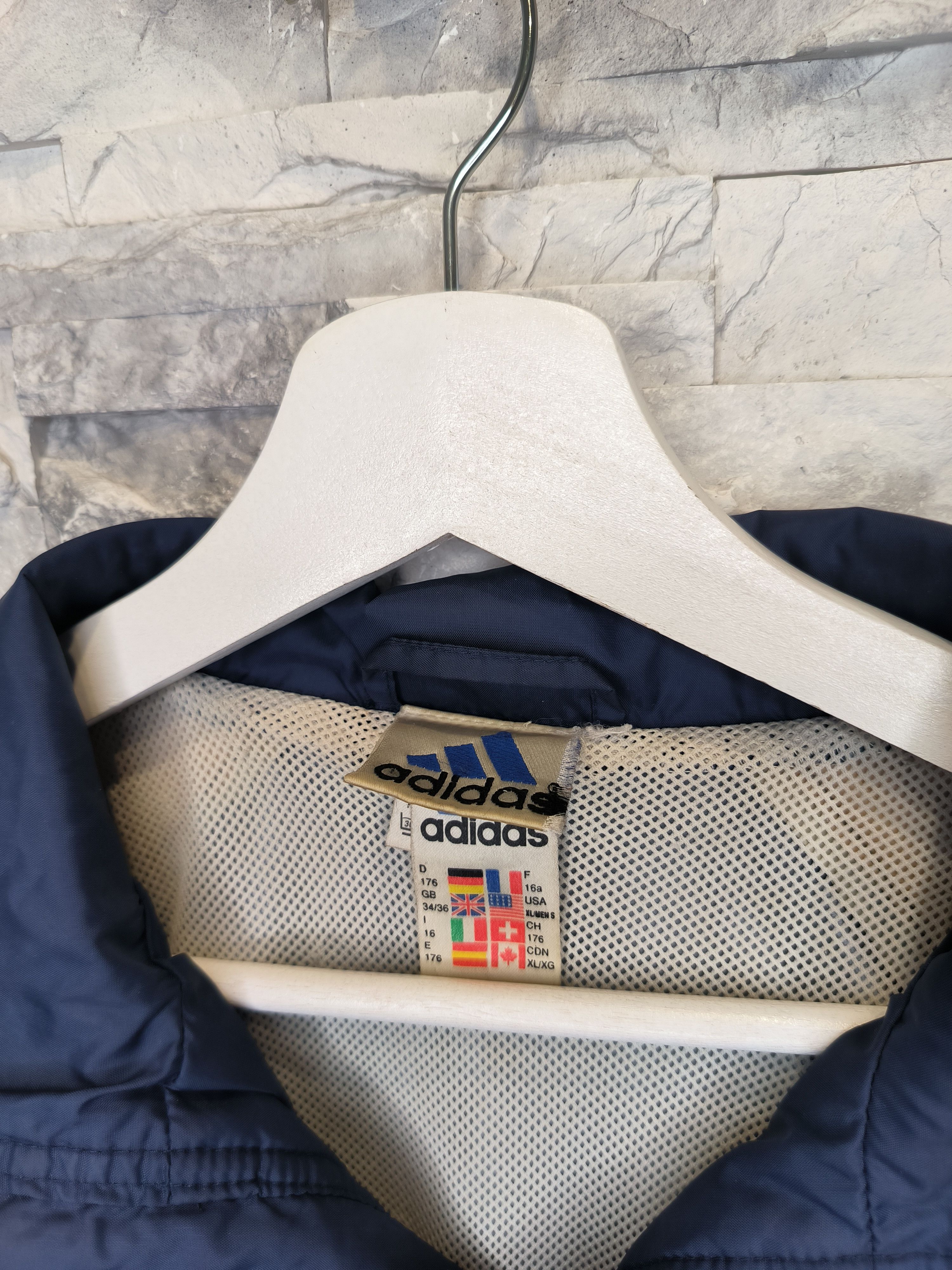 Adidas Adidas Real Madrid Jacket Training Vintage 90s Football Size US M / EU 48-50 / 2 - 5 Thumbnail