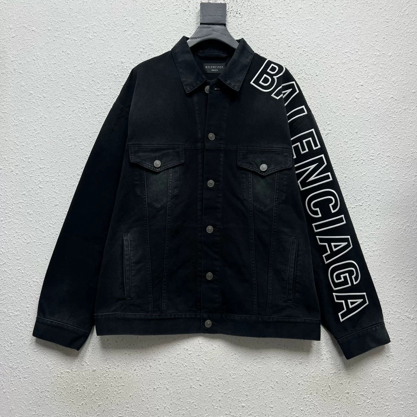 Balenciaga Balenciaga Embroidered Logo Denim Jacket XL Size US XL / EU 56 / 4 - 1 Thumbnail