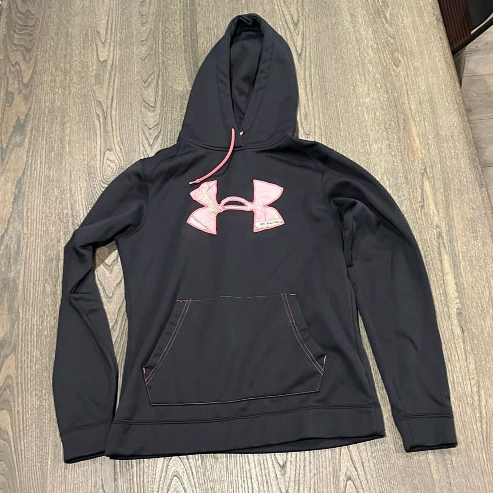 Columbia Under Armour Real Tree Black Pink Pullover Hoodie Size S Size S / US 4 / IT 40 - 1 Thumbnail