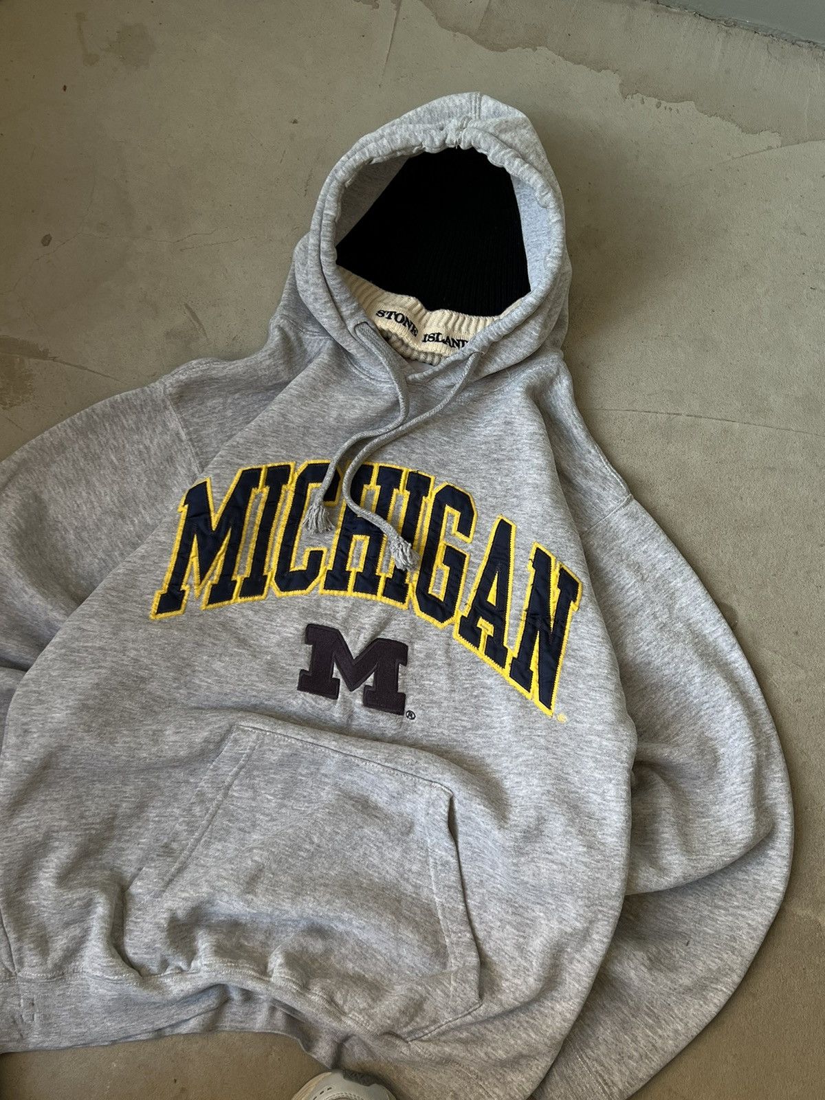 Vintage Vintage hoodie 90s Michigan reebok vintage Size US M / EU 48-50 / 2 - 8 Thumbnail