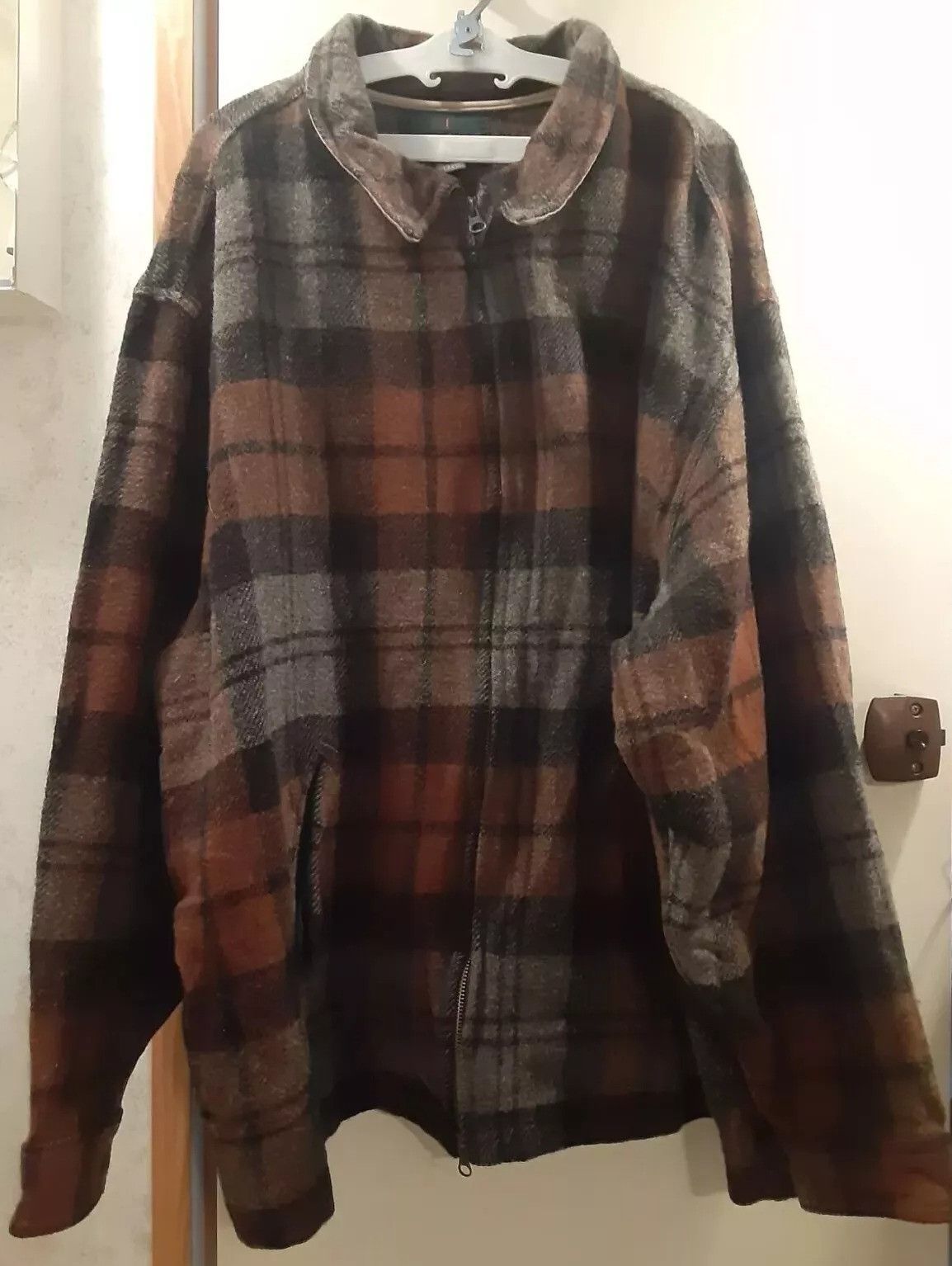 J.Crew J. Crew Barn Jacket Plaid English wool w/ PrimaLoft | Grailed