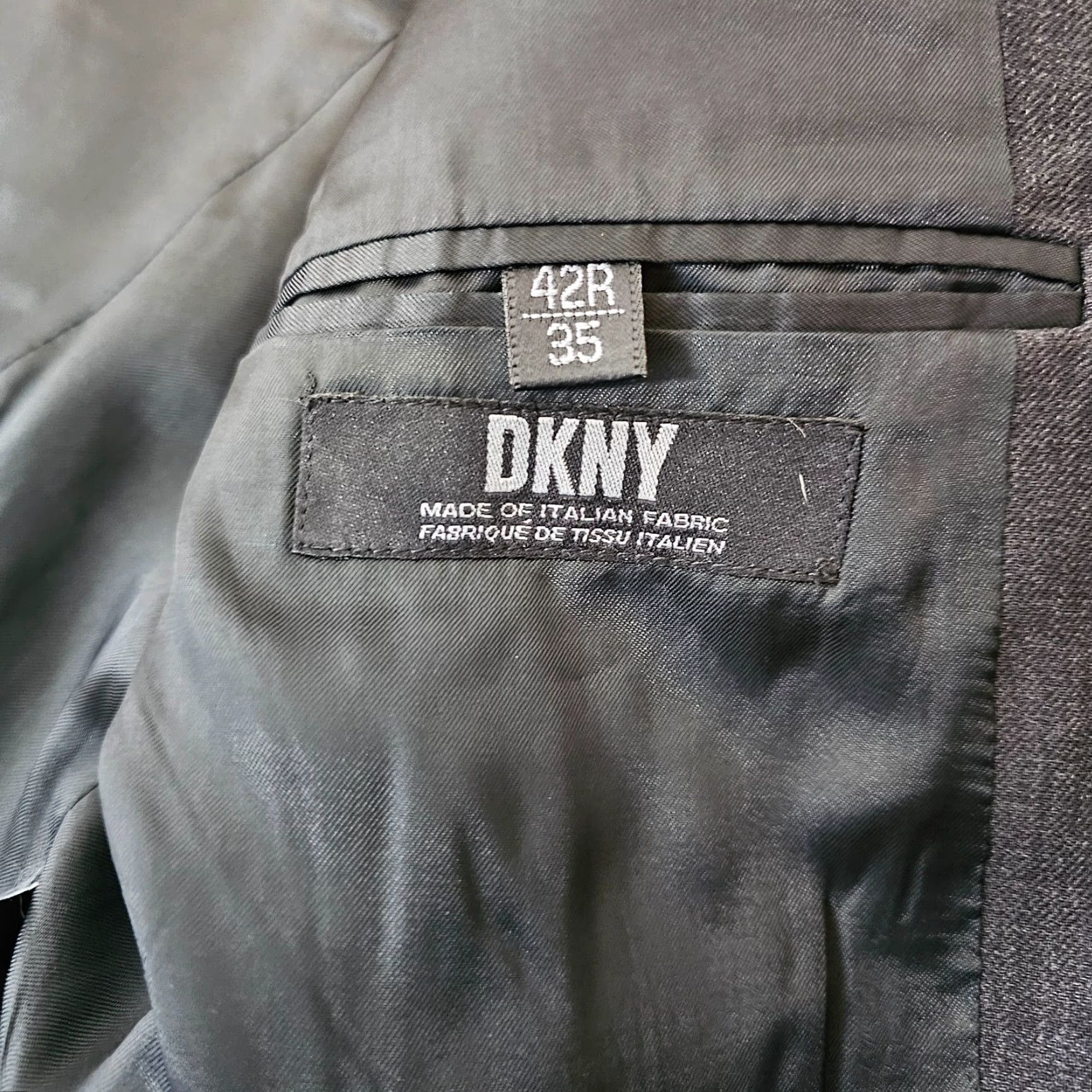 DKNY DKNY Blazer Jacket Mens 42R Wool Ventless 3 Button Formal Italian Charcoal Gray Suit Coat Regular Notch Lapel Single-Breasted Chest 42 Vintage? No Size 42R - 4 Thumbnail