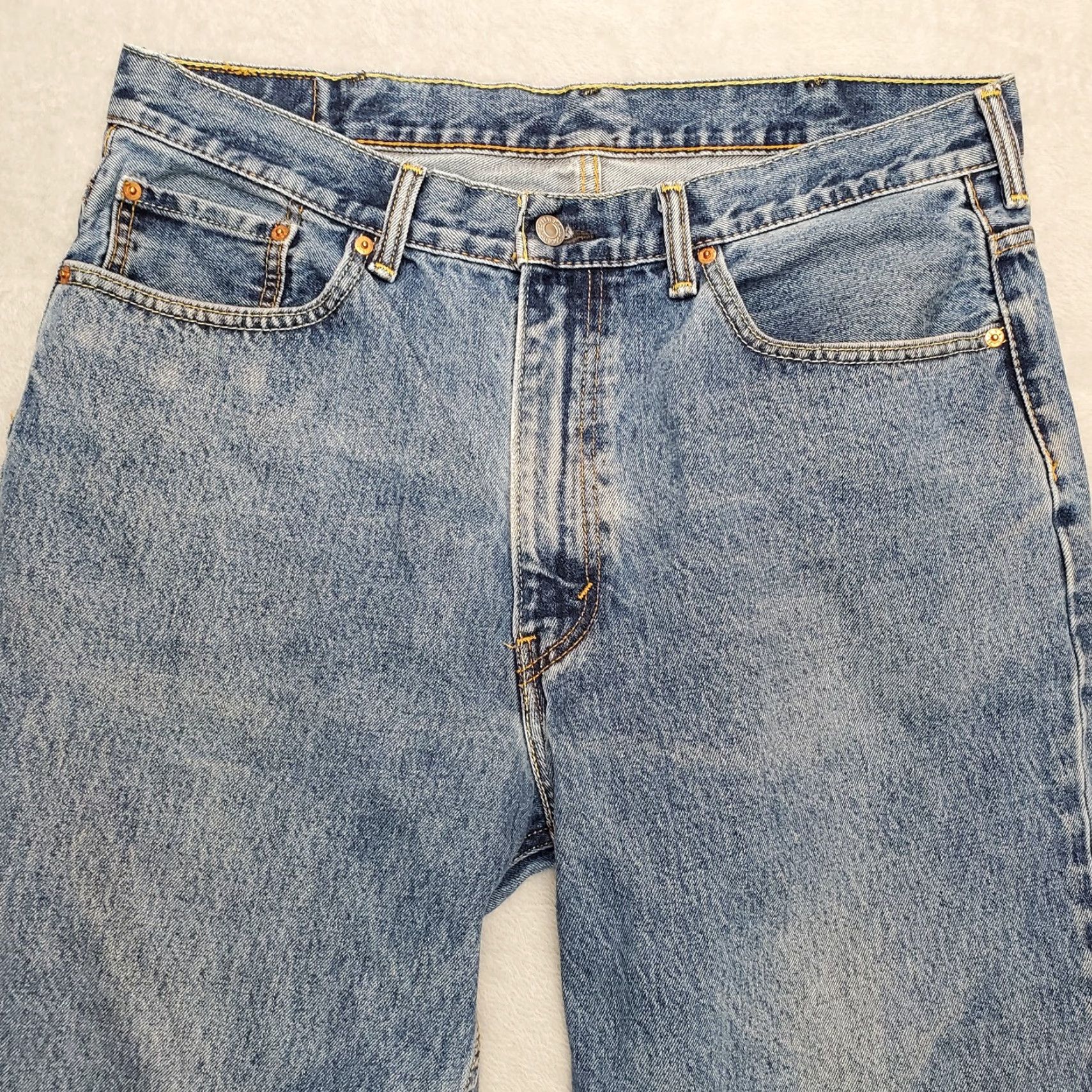 Denime VINTAGE? (No) Levis Jeans Men 38x34 (36x30) Blue 550 Denim Relaxed Fit Straight Cotton Pant Size US 38 / EU 54 - 4 Thumbnail