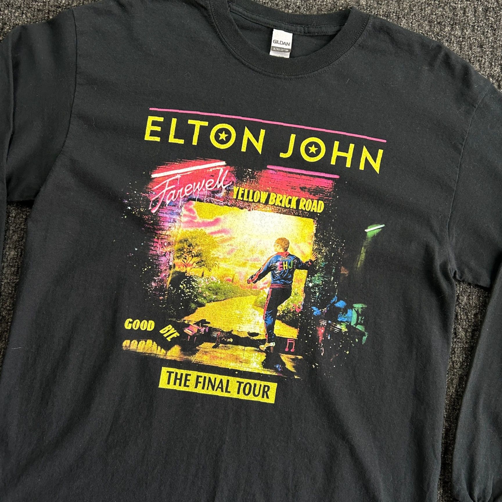 Vintage VINTAGE Elton John The Final Tour Shirt Concert Music Long Sleeve Crew Neck Black L Unisex Adults Size US L / EU 52-54 / 3 - 3 Thumbnail