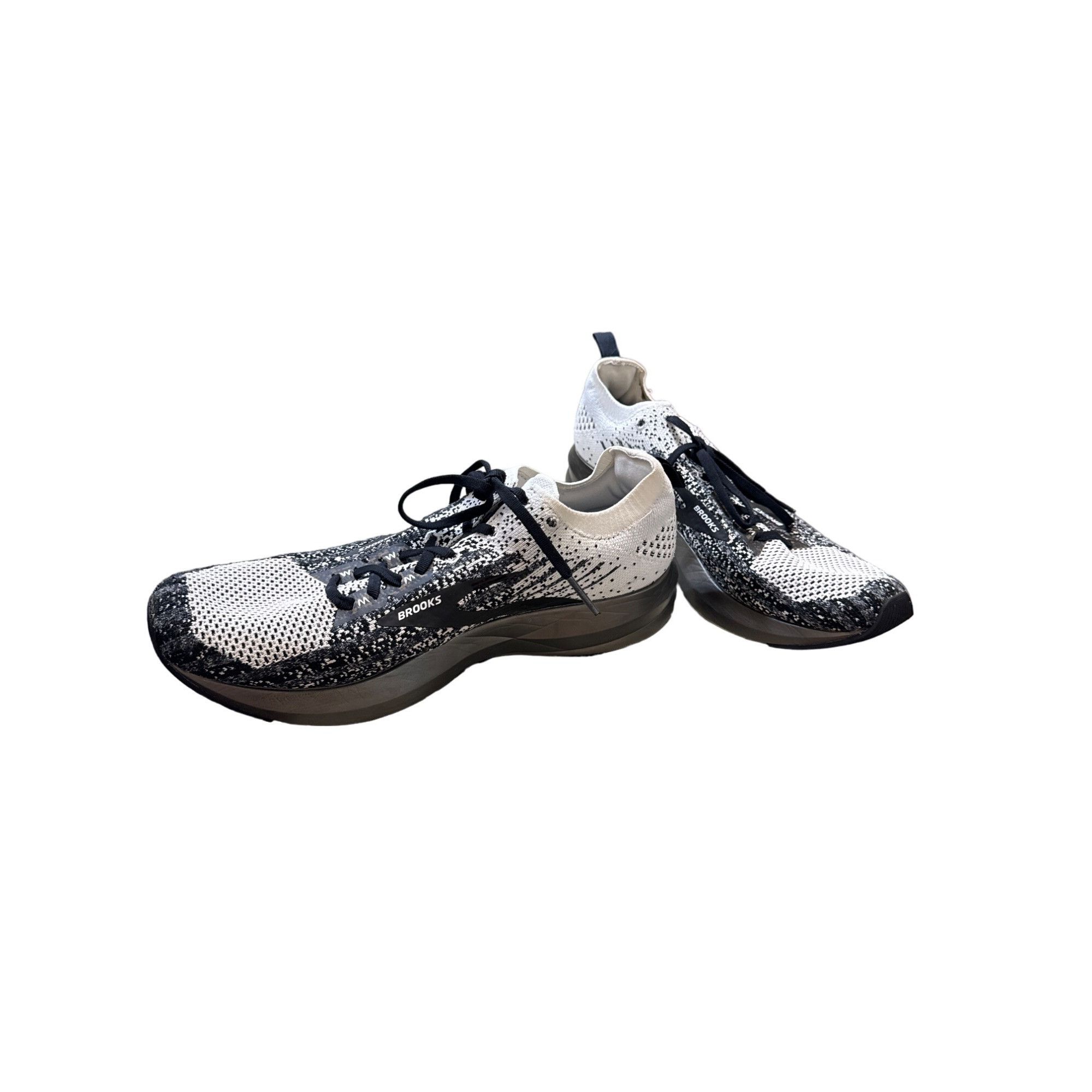 Brooks Brooks men’s black white running shoes sneakers size 11D SKU Size US 11 / EU 44 - 4 Thumbnail