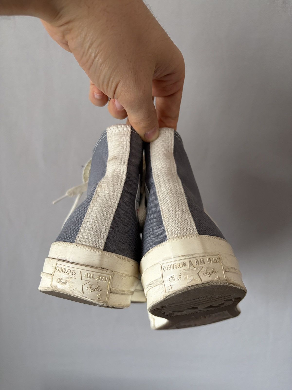 Comme des Garcons PLAY × Converse Comme Des Garcons Play x Converse Gray Hi-top Sneakers Size US 7 / IT 37 - 3 Thumbnail