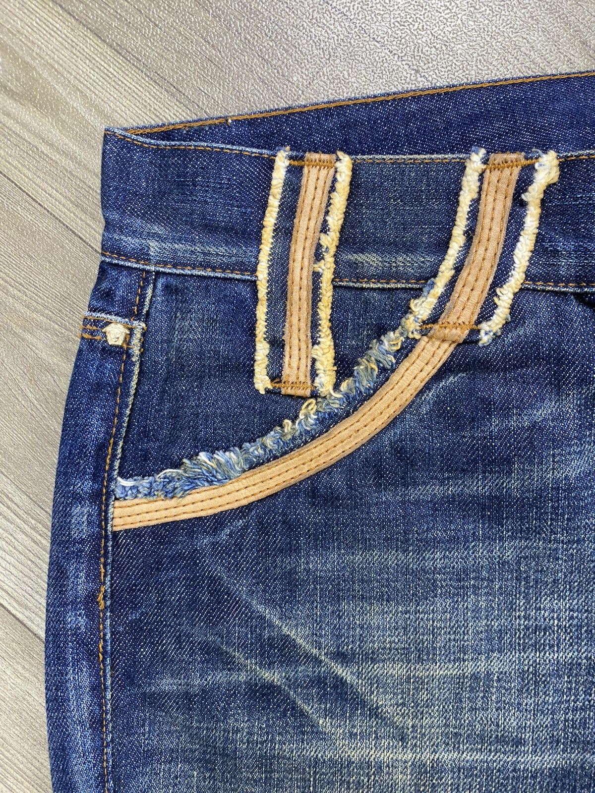 Versace Vintage Versace Washed Bootcut Flared Jeans Italian Designer Size US 31 - 3 Thumbnail