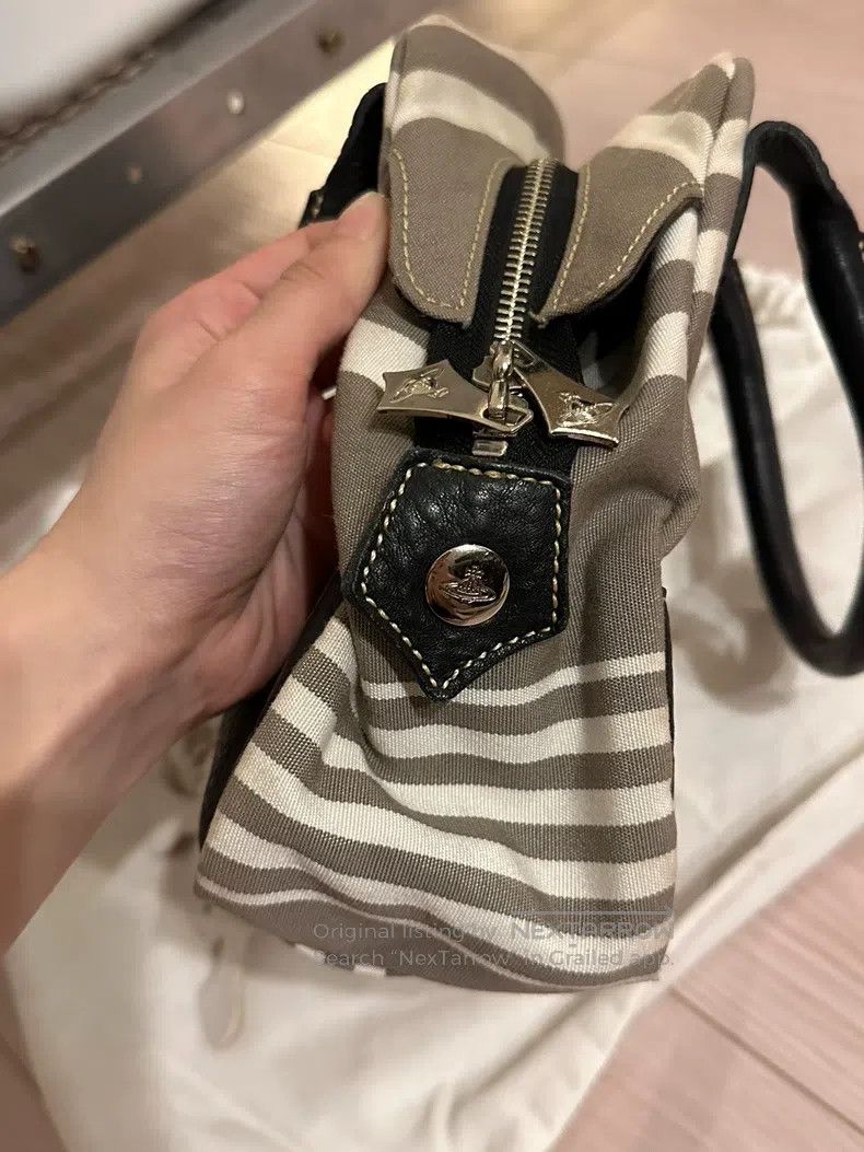 Vivienne Westwood Vivienne Westwood size os Vintage Punk Black and White Stri Size ONE SIZE - 9 Thumbnail