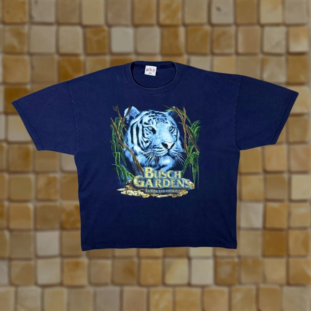 Vintage VINTAGE Wild Gear Busch Gardens Florida USA Graphic Print Navy Blue T-Shirt XXL Men Size US XXL / EU 58 / 5 - 1 Thumbnail