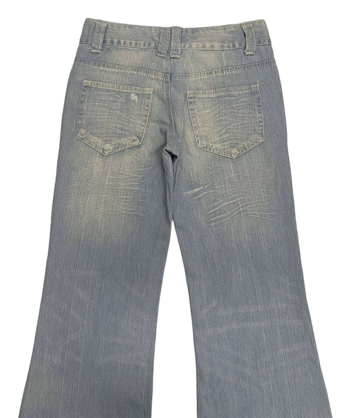 If Six Was Nine FLARED JEANS MUD WASH FLARE DISTRESSED DENIM TRICK GIRL Size US 30 / EU 46 - 6 Thumbnail