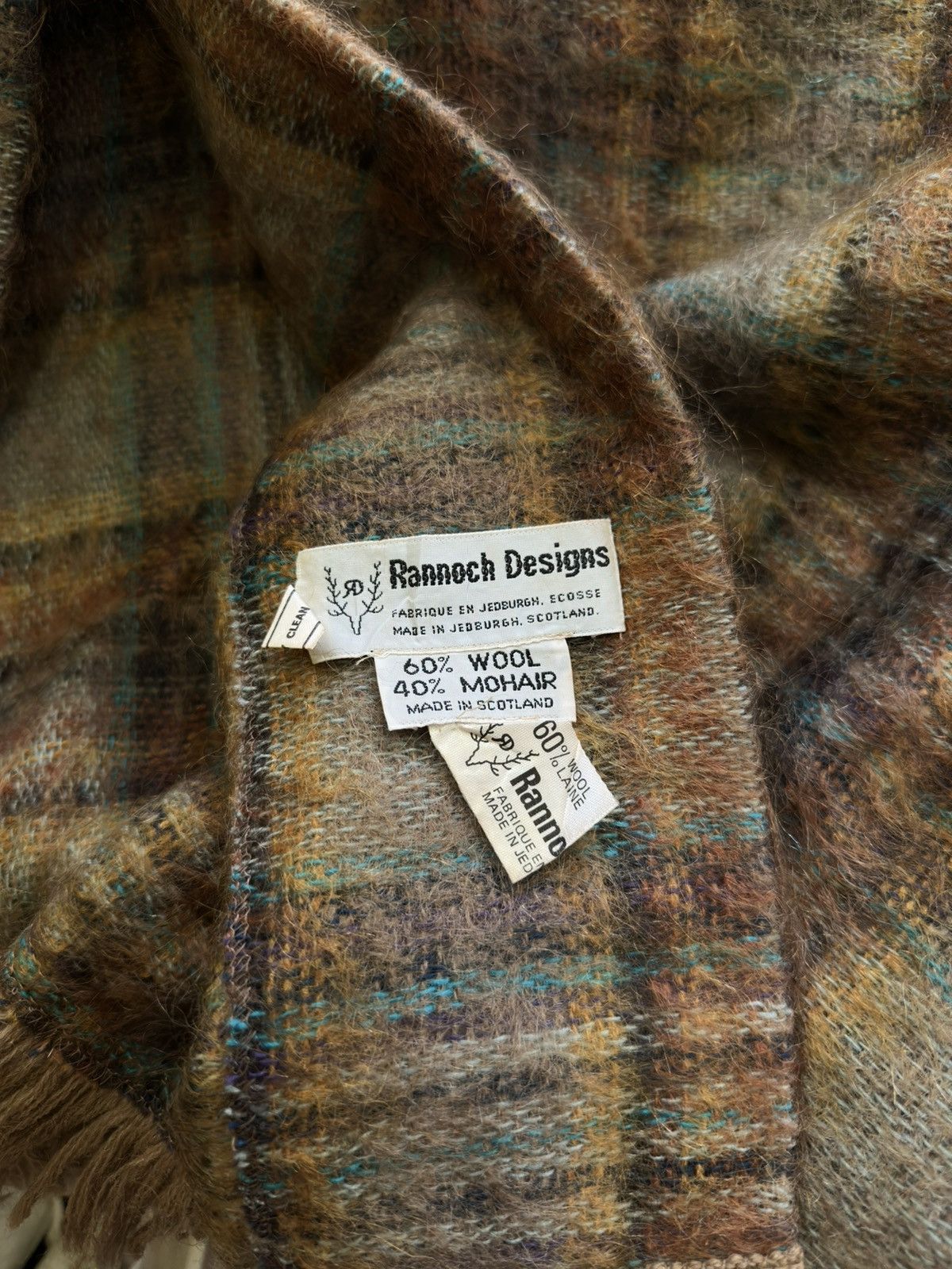 Vintage 1960s Rannoch Designs Wool & Mohair Fringed Plaid Cape Size ONE SIZE - 6 Thumbnail