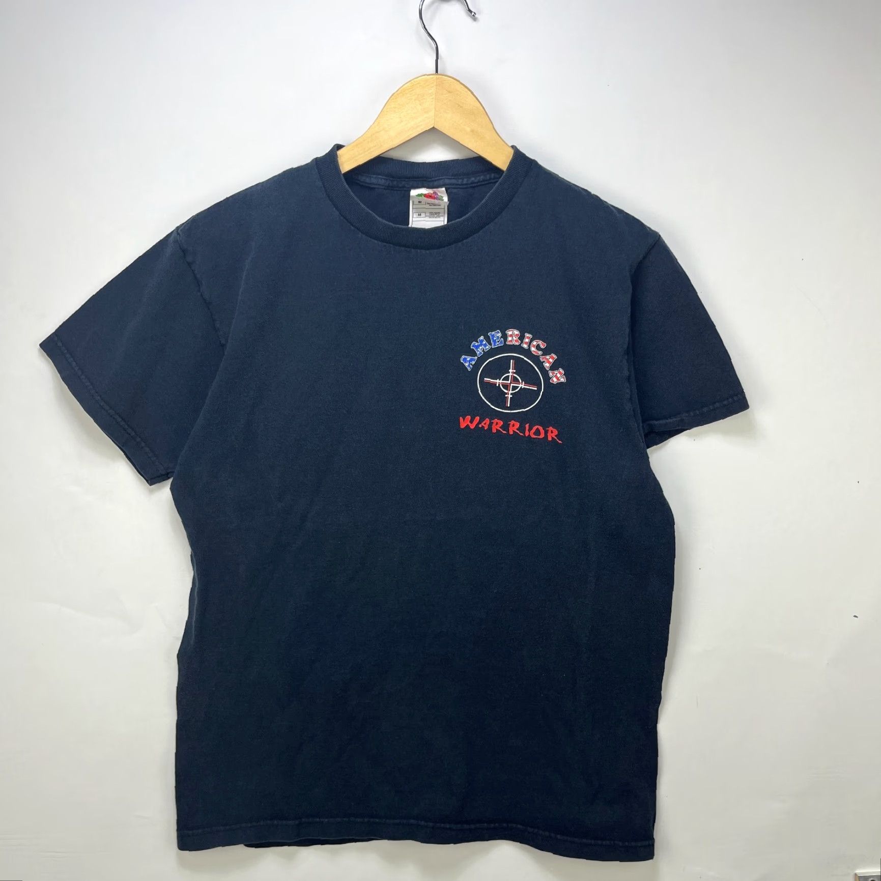Vintage VINTAGE American Warrior Terrorist Hunting Permit US Army T-Shirt M Black 90s Mens Size US M / EU 48-50 / 2 - 5 Thumbnail
