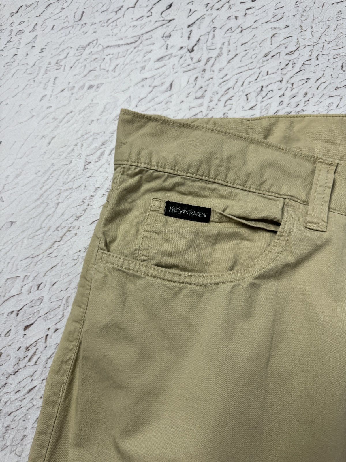 Yves Saint Laurent Yves Saint Laurent vintage beige pocket logo chino pants Size US 36 / EU 52 - 8 Thumbnail