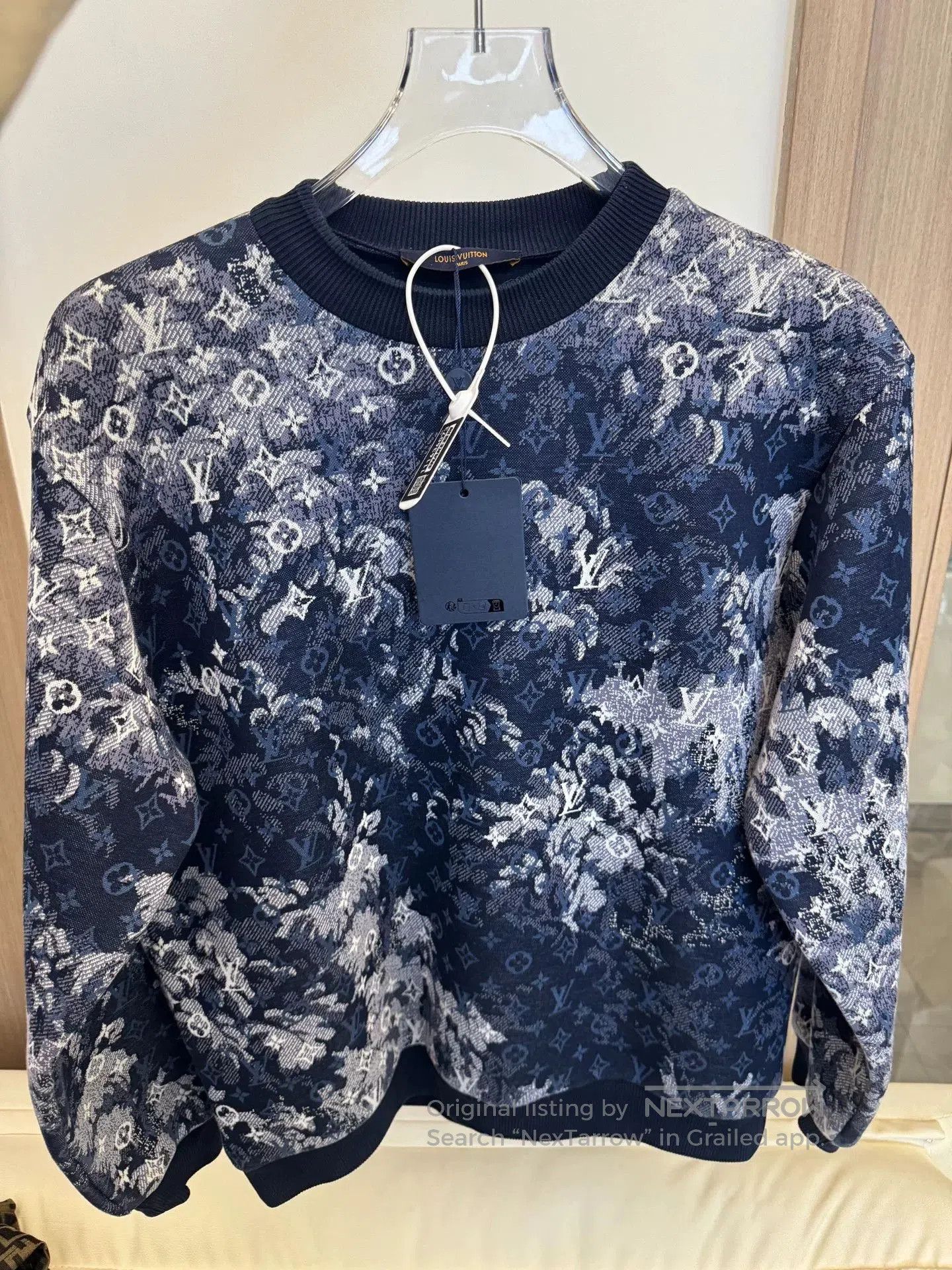 Louis Vuitton Louis Vuitton Space Cotton Hoodie Size L. Size US L / EU 52-54 / 3 - 1 Thumbnail