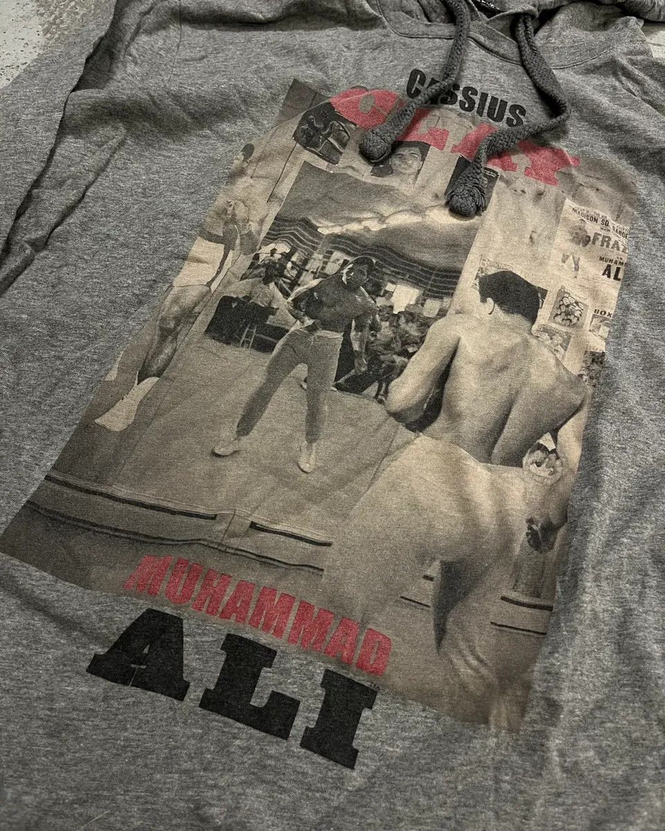 Dolce & Gabbana 2010s Dolce & Gabbana Grey Muhammad Ali Graphic Hoodie T-Shirt Size US M / EU 48-50 / 2 - 6 Thumbnail