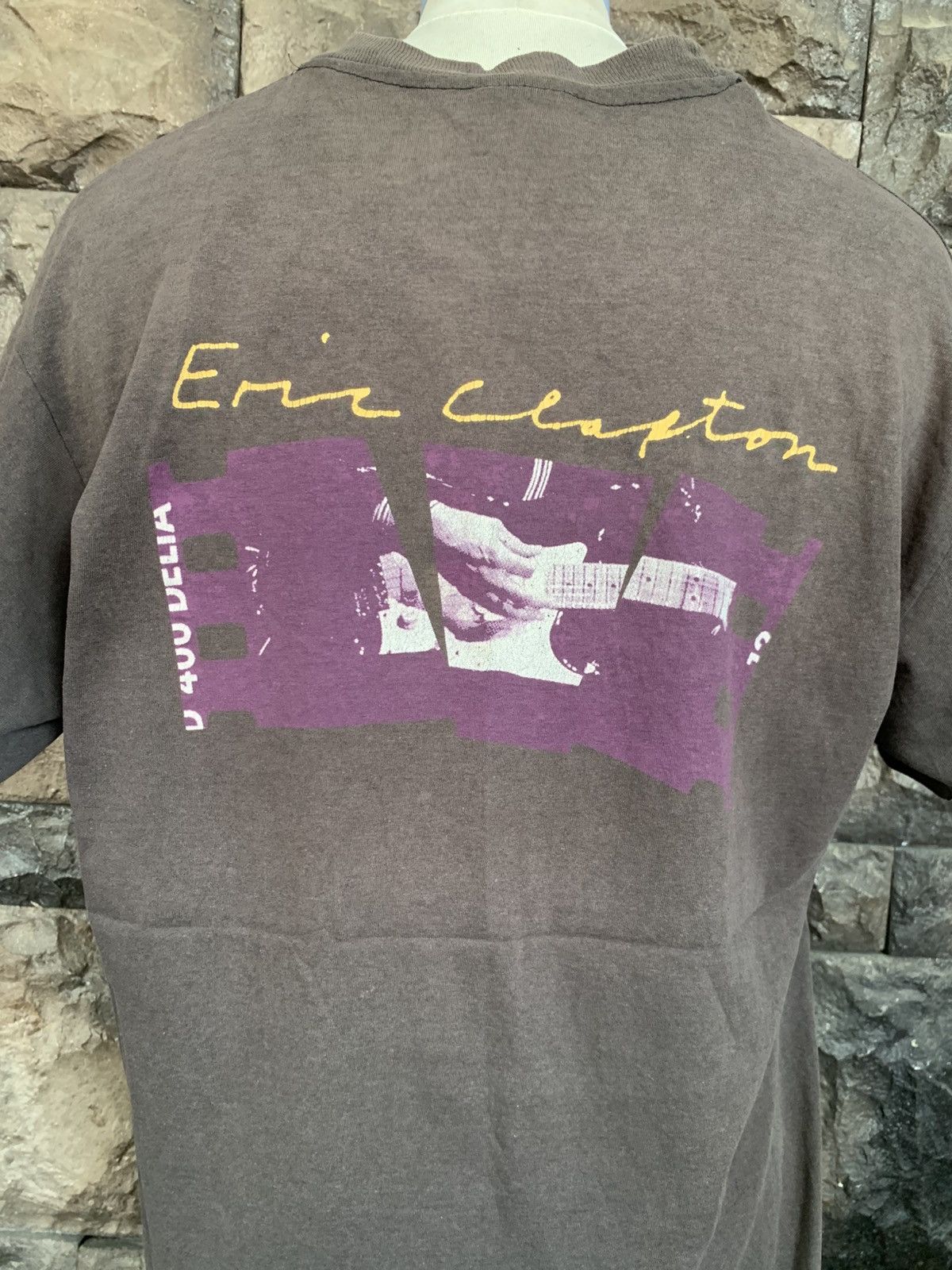 Vintage Vintage 1992 Eric Clapton T shirt Size US L / EU 52-54 / 3 - 8 Thumbnail