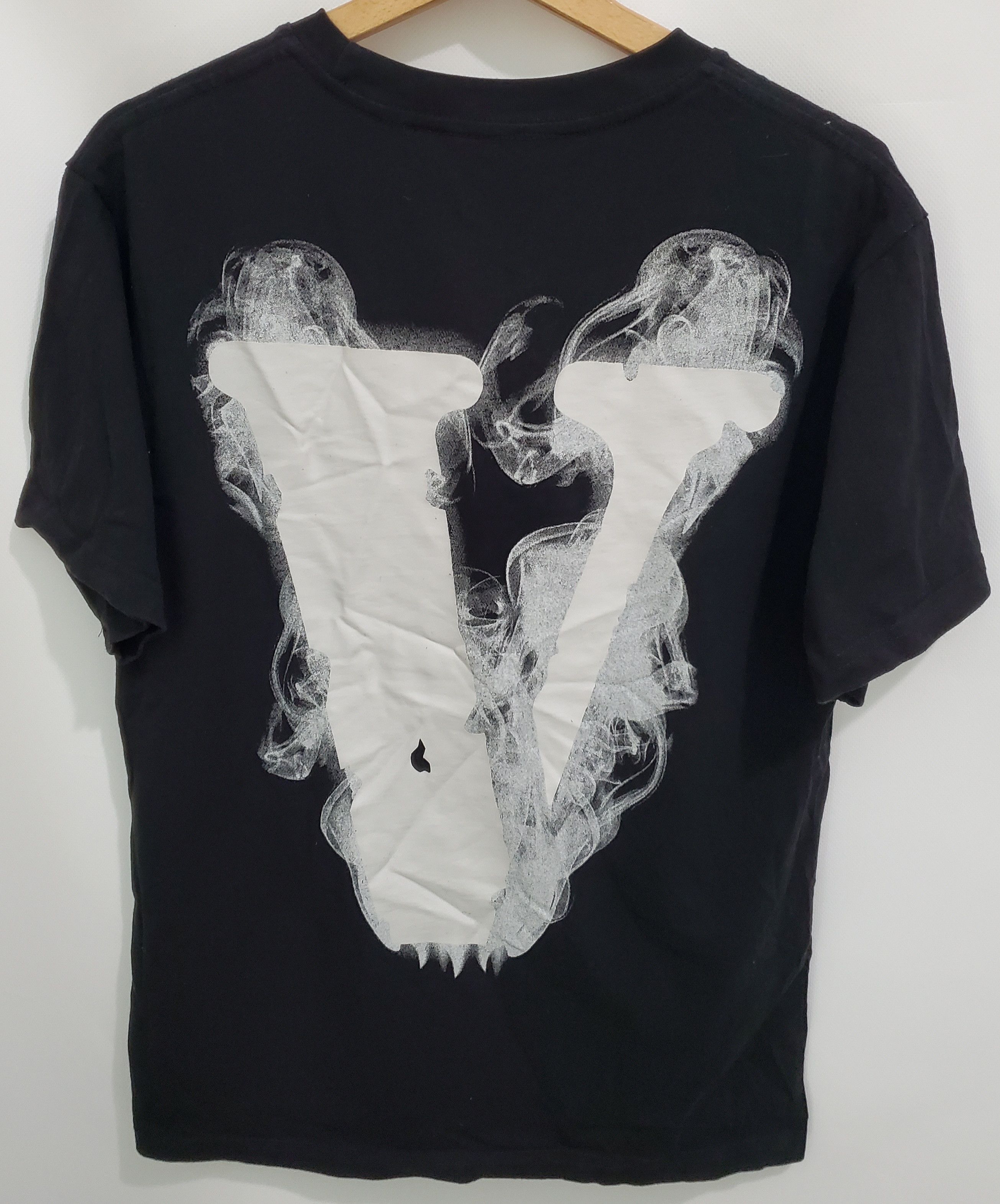 Vlone VLONE Smoke Demon Angel Female Couple V Back Print M Size US M / EU 48-50 / 2 - 6 Thumbnail