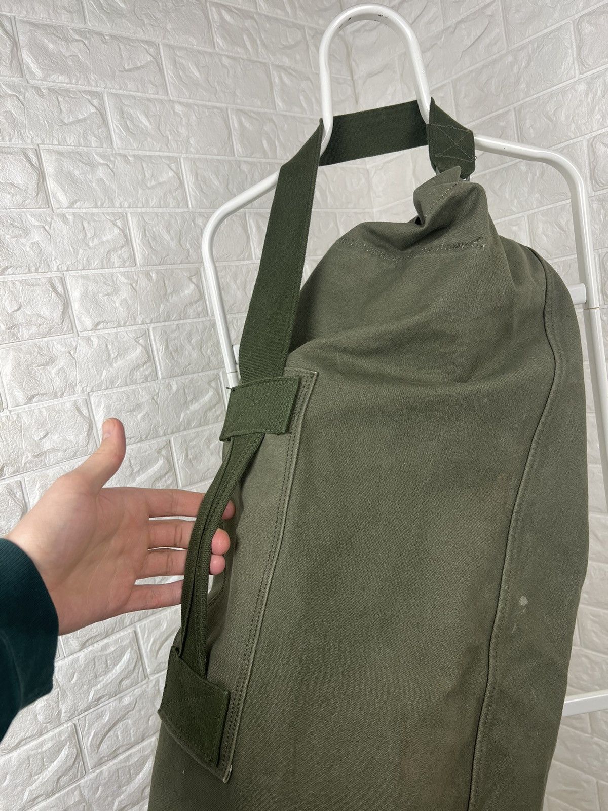 Vintage Vintage 1970s 70s US Military Canvas Bag Shoulder Strap Army Size ONE SIZE - 5 Thumbnail