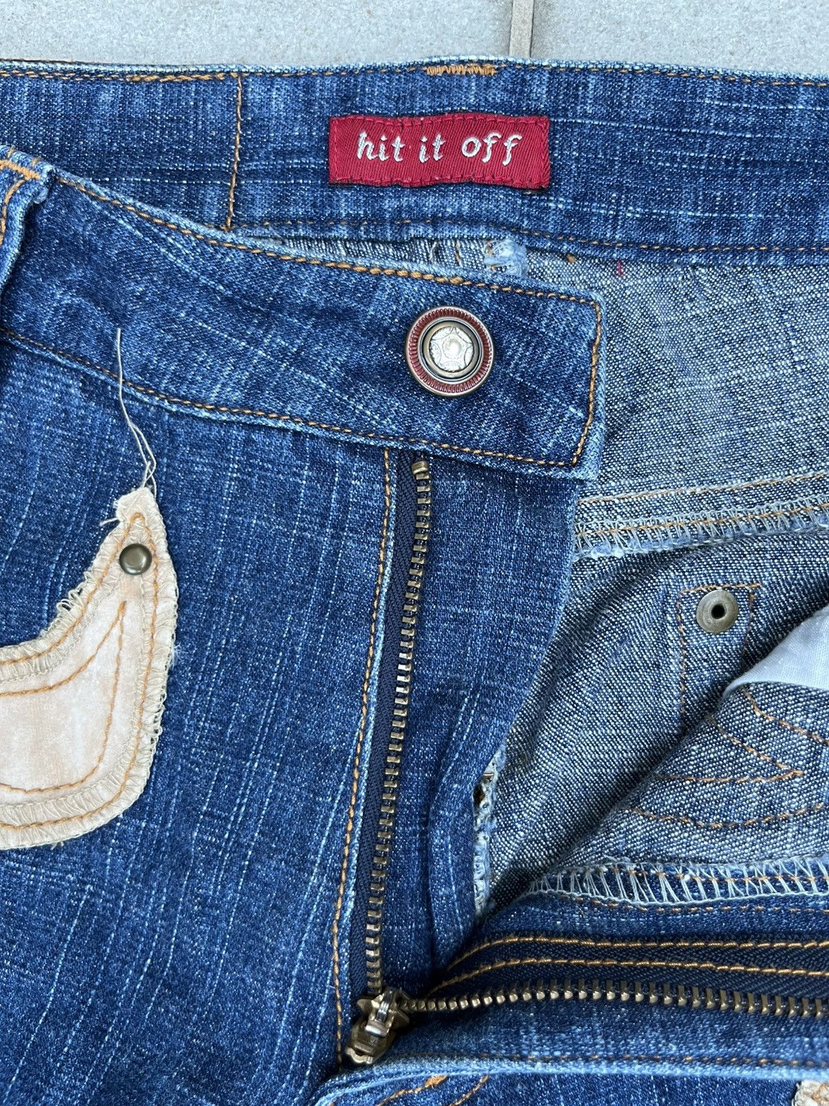 Japanese Brand 💥 LEATHER PATCHWORK FLARED 💥 HIT IT OFF Jeans Size US 27 - 19 Thumbnail