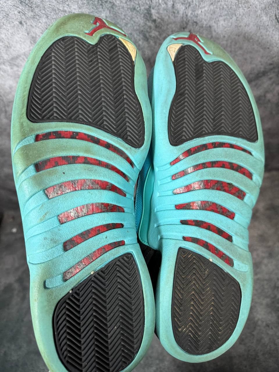 Jordan Brand Size 13 | Jordan 12 Gamma Blue No Box | Pre-Owned Size US 13 / EU 46 - 4 Thumbnail