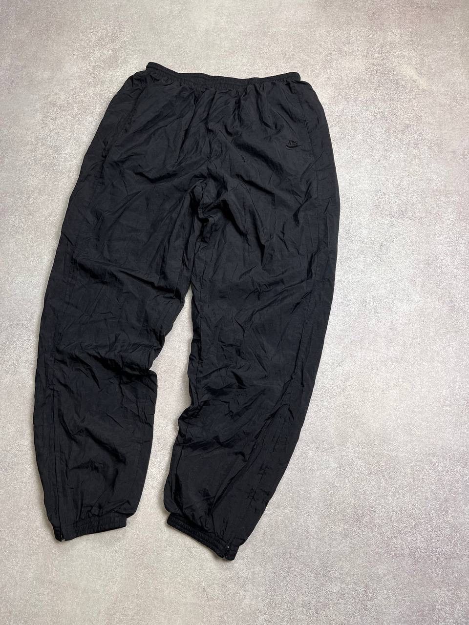 Nike × Vintage Vintage Nike Swoosh Baggy Nylon Trackpants Y2K 34 Size US 34 / EU 50 - 2 Thumbnail