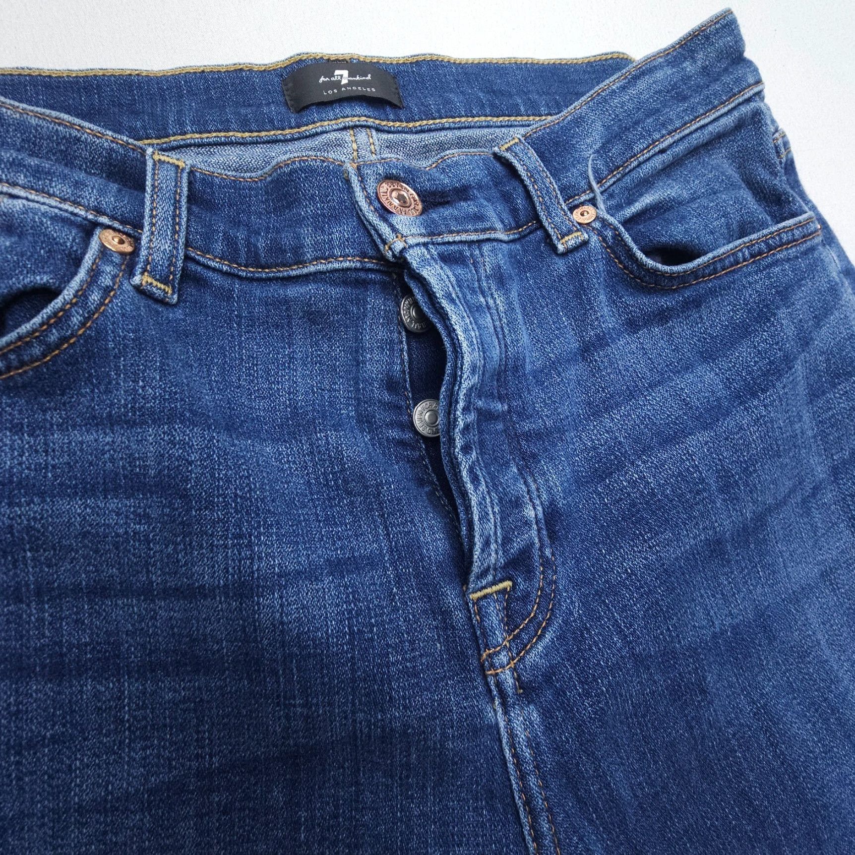 7 For All Mankind 7 For All Mankind Josefina Jeans Boyfriend Women’s Size 28 Blue 7 For All Mankind Josefina Denim Jeans Button Fly Regular Stretch 5-Pocket Women’s Size 28" / US 6 / IT 42 - 4 Thumbnail