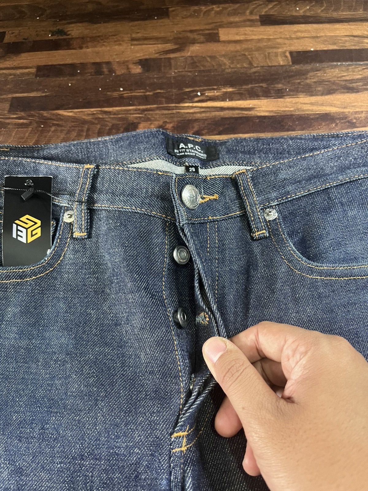A.P.C. A.P.C. Petit Standard Raw Selvedge Denim Jeans Size US 29 - 2 Thumbnail