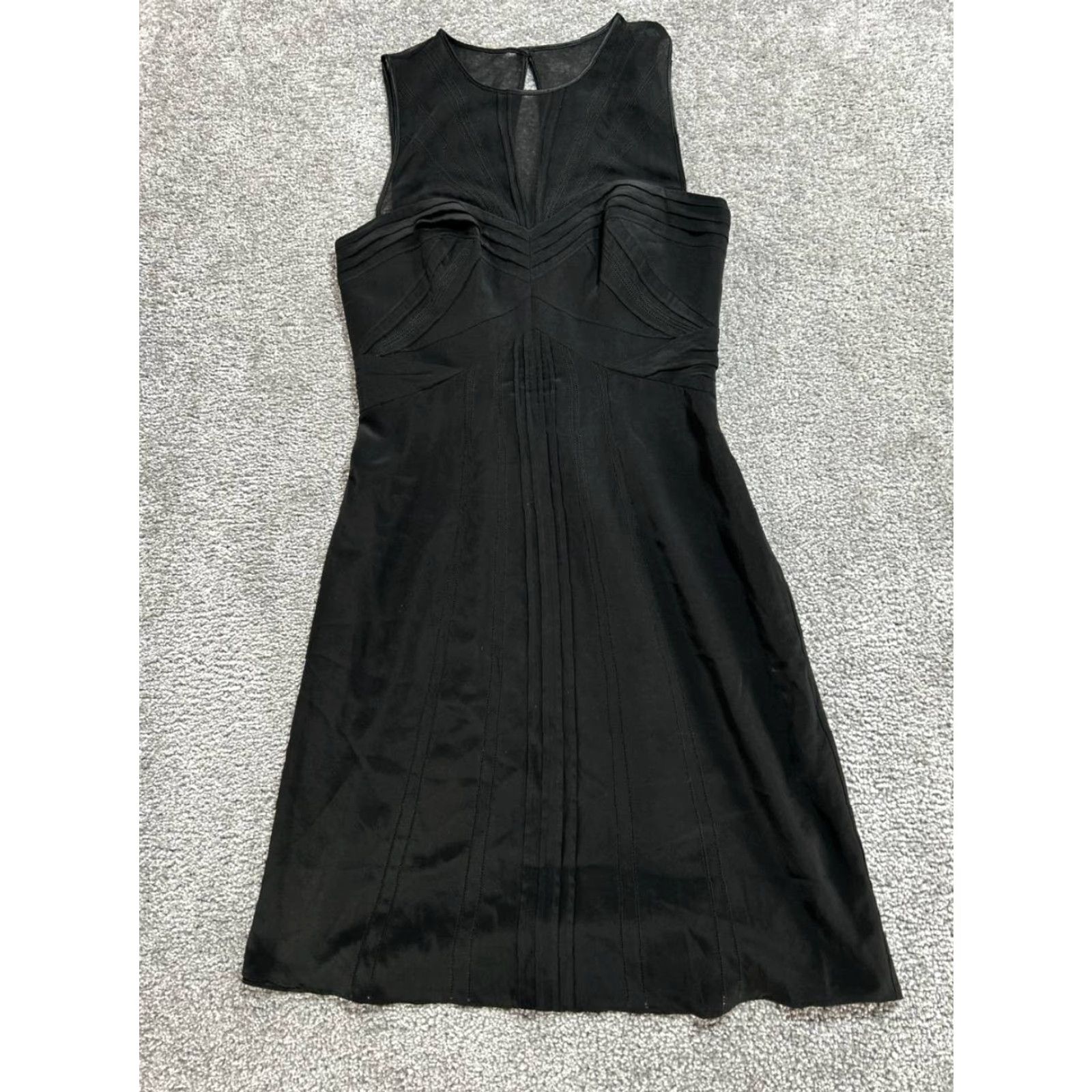 Karen Millen Karen Millen Dress 6 Black Silk Pleated Keyhole Back Cocktail Fit & Flare Knee-Length Sleeveless Round Neck Classic Modern Womens Size M / US 6-8 / IT 42-44 - 2 Thumbnail