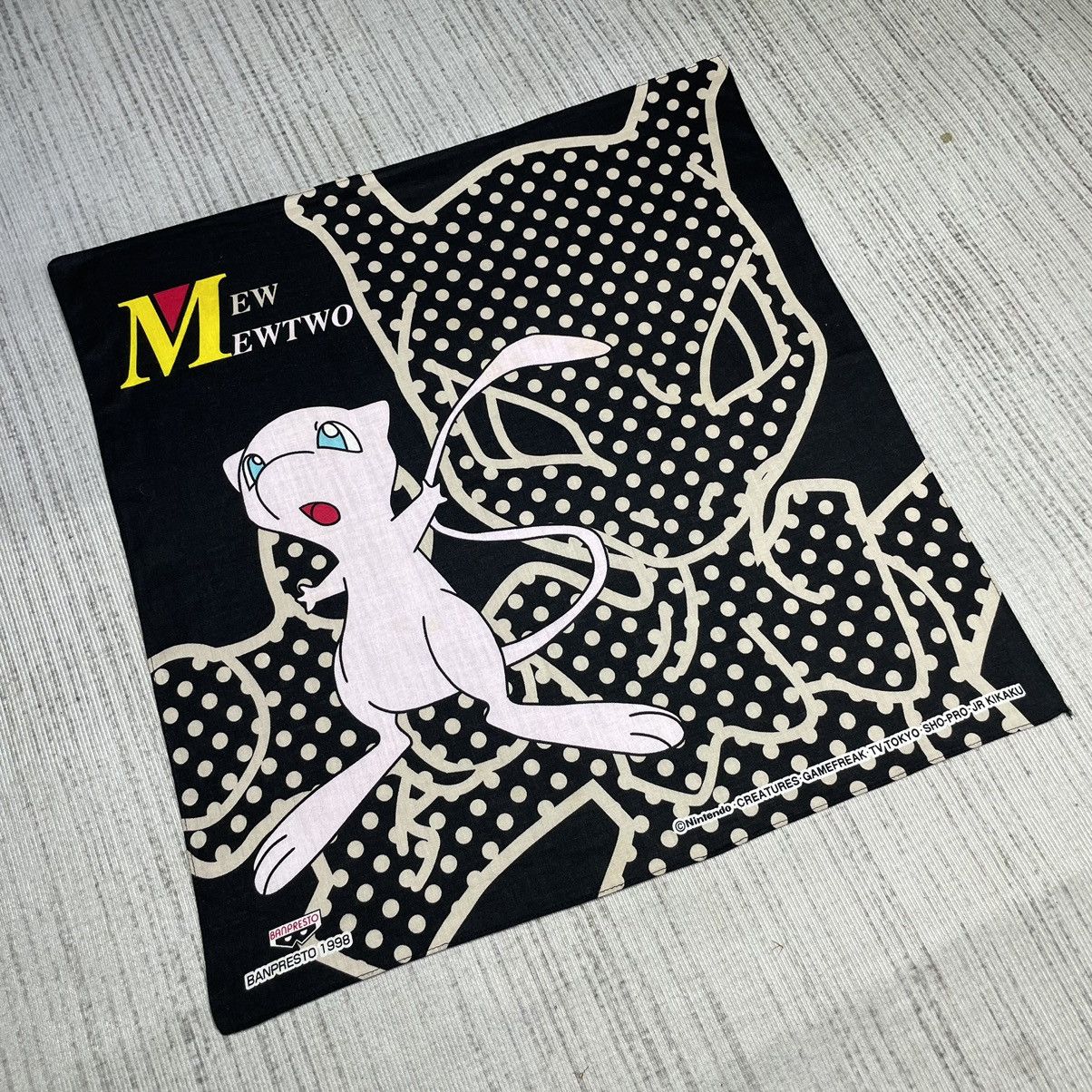 image of Vintage 1998 Nintendo Pokemon Mew Mewtwo Bandana in Black, Men's