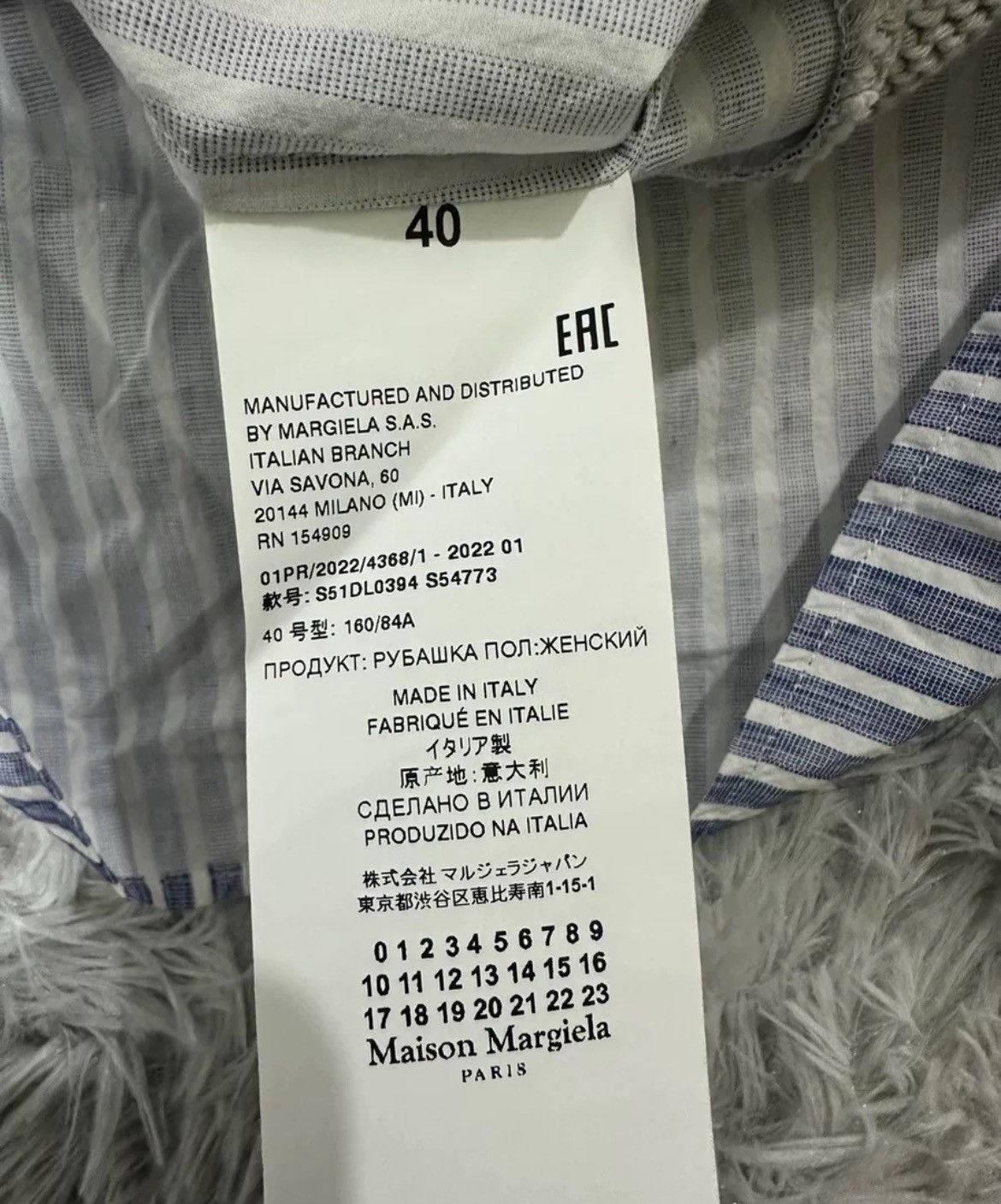 Maison Margiela Maison Margiela Fake Two Patchwork Shirts 2407-Nextarrow Size US XXS / EU 40 - 5 Thumbnail
