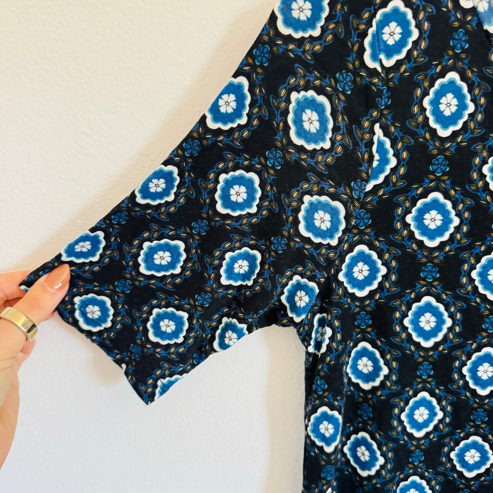 Loft LOFT Black White Blue Print Half Sleeve $68 Blouse Shirt XS Size XS / US 0-2 / IT 36-38 - 6 Thumbnail