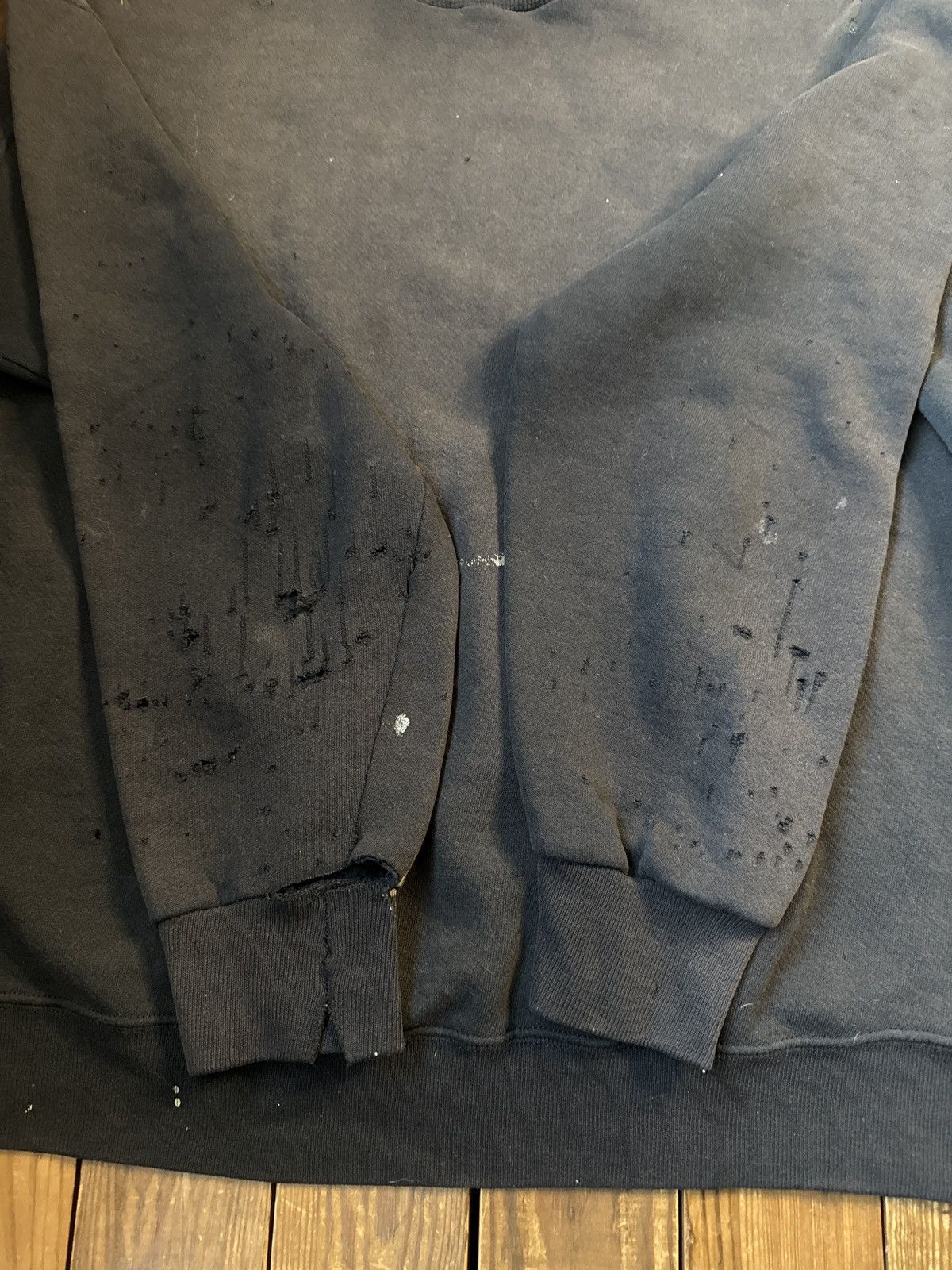 Vintage Vintage 90s Faded Distressed Black Blank Crewneck Sweatshirt Size US XXL / EU 58 / 5 - 3 Thumbnail