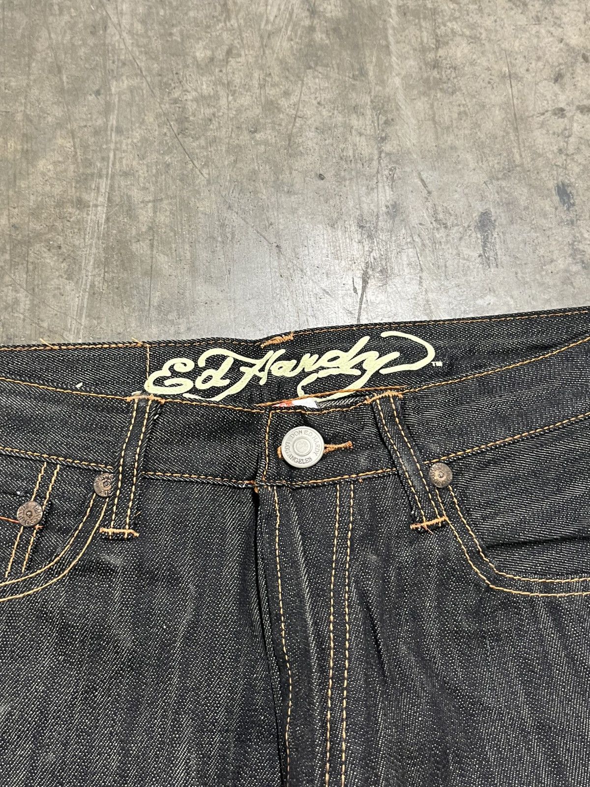 Ed Hardy × Vintage Ed hardy y2k jorts 2007 denim embroidered skater rare Size US 32 / EU 48 - 12 Thumbnail