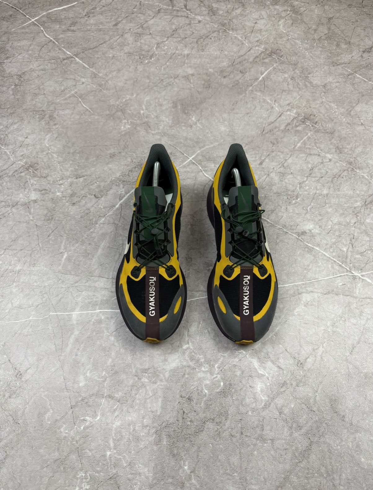 Nike × Undercover Gyakusou × Nike Zoom Pegasus 35 Turbo Gold Fir 2019 Size US 8 / EU 41 - 3 Thumbnail