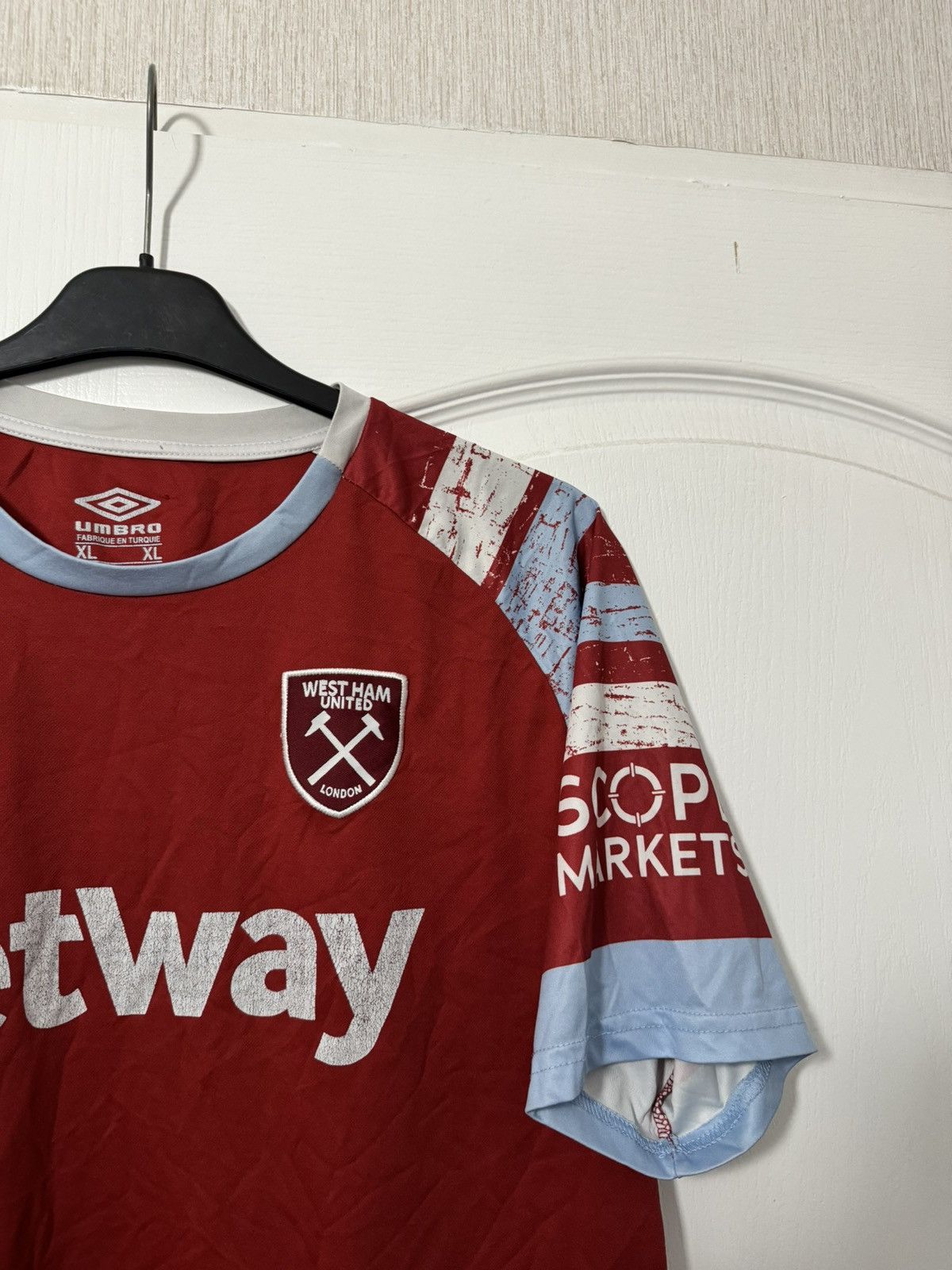 Vintage Vintage West Ham United 2022/23 Umbro Fan Jersey Blokcore XL Size US XL / EU 56 / 4 - 5 Thumbnail