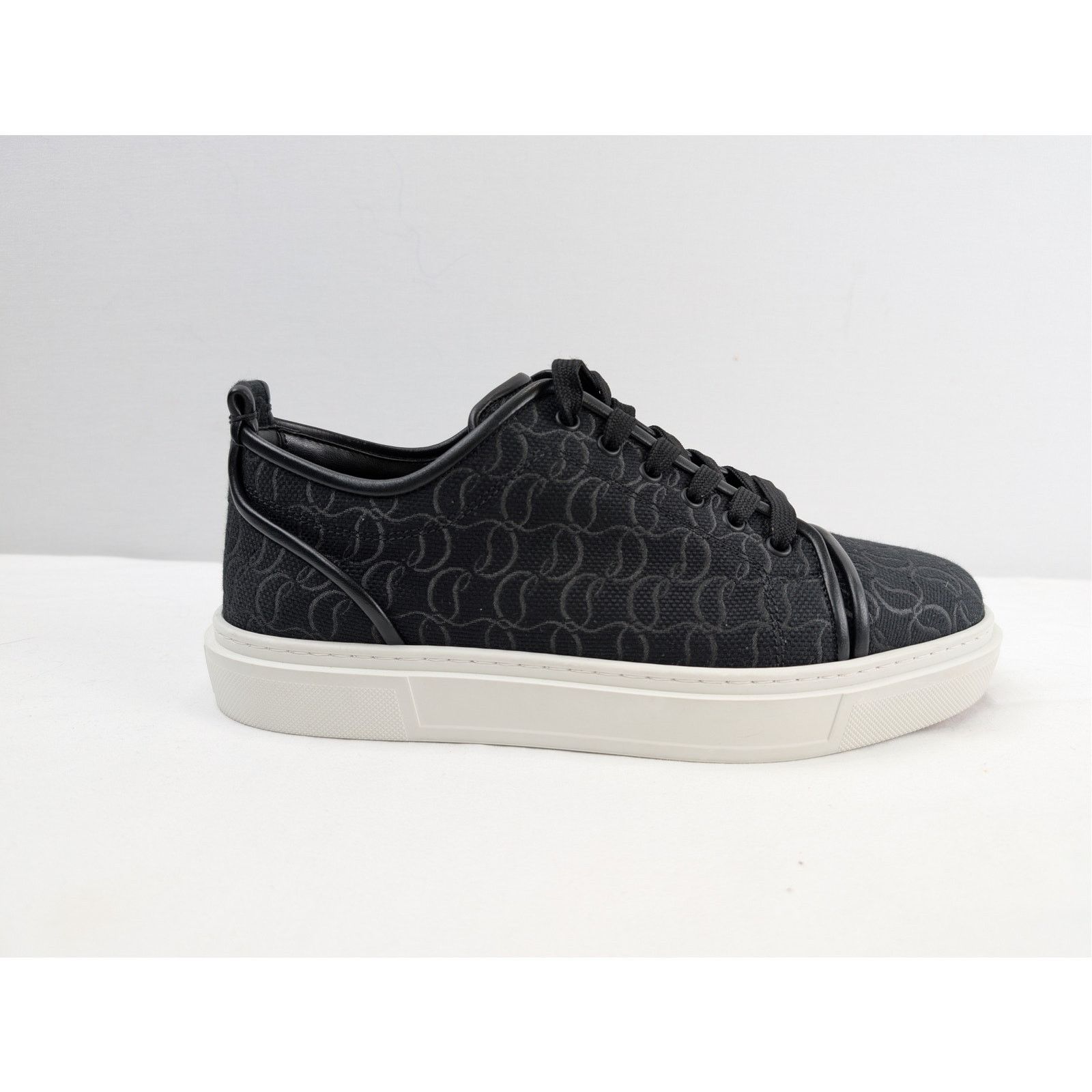 Christian Louboutin o1rshd1 Adolon Junior Flat Sneakers Shoe in Black/White Size US 12 / EU 45 - 3 Thumbnail