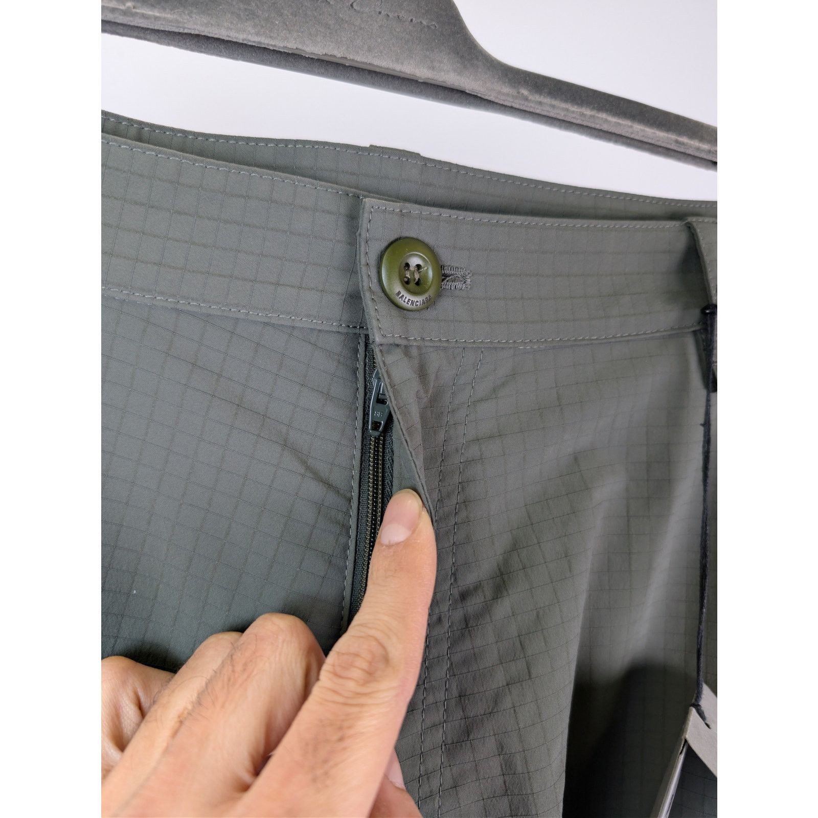 Balenciaga o1rshd1 Light Cargo Pants in Green Size US 30 / EU 46 - 6 Thumbnail