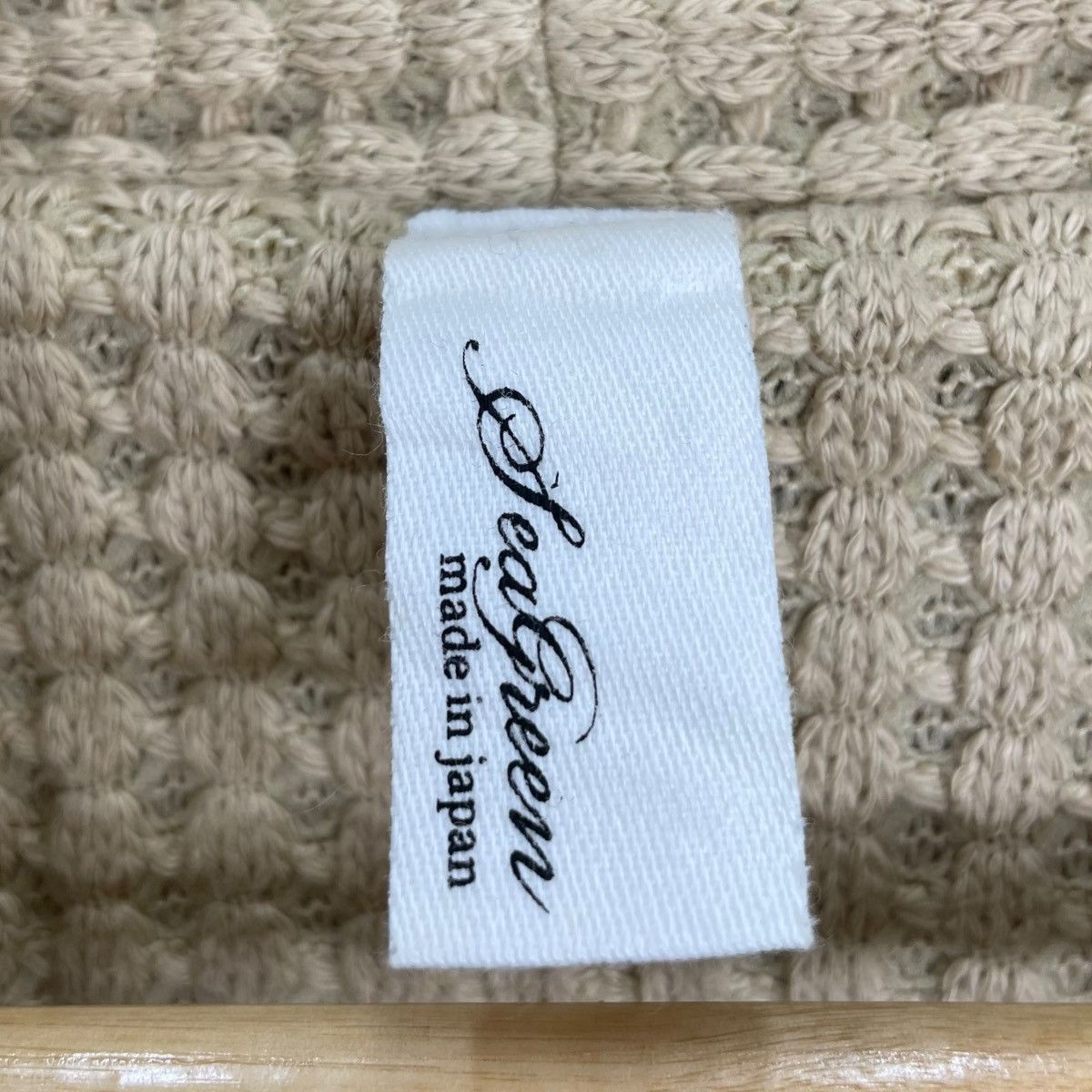 Japanese Brand SeaGreen Japan Waffle Knitwear Shawl Collar Cardigan Size US L / EU 52-54 / 3 - 5 Thumbnail