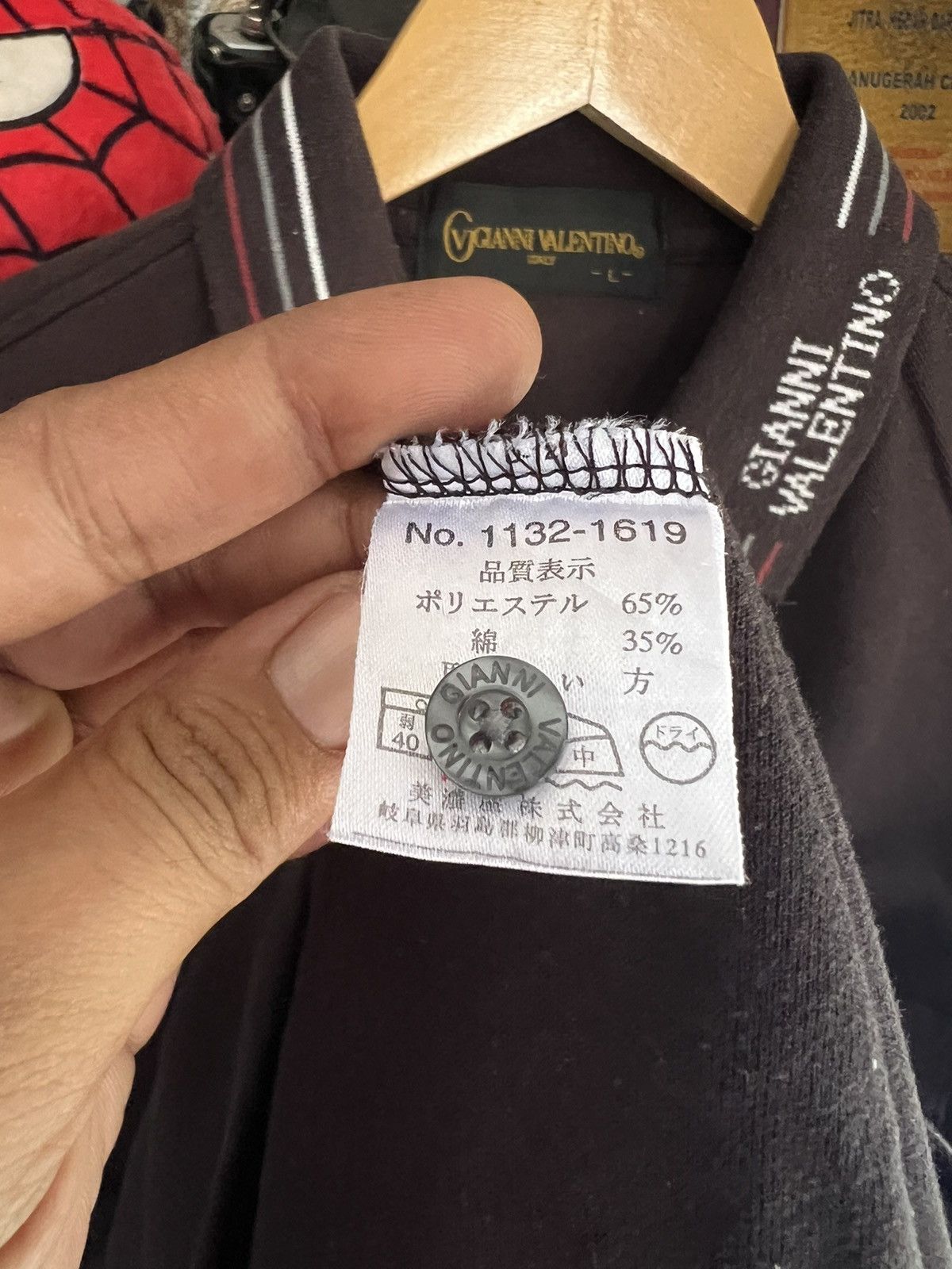 Gianni Valentino 🔥Vintage Sun Faded Gianni Valentino Polo Tee Size US M / EU 48-50 / 2 - 12 Thumbnail