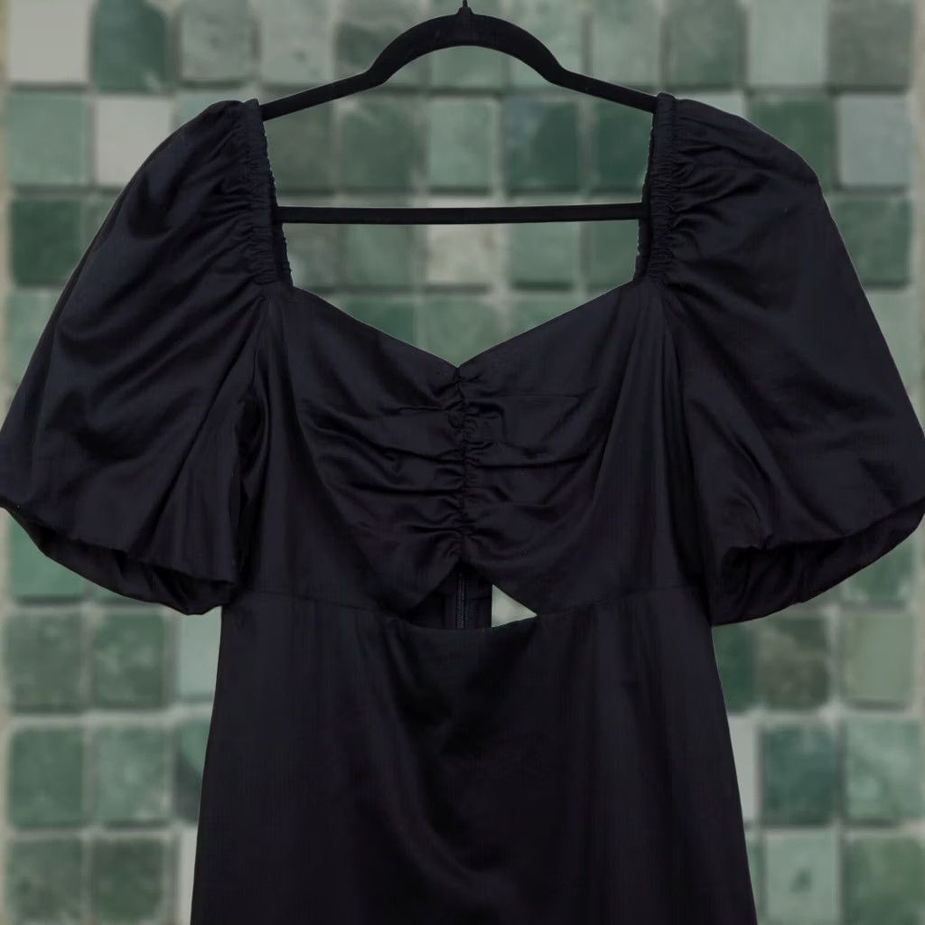 Boden Boden Mini Dress Womens Size 6L Black Cut Out Bodice Puff Sleeve Sweetheart Neck Front Zip Pencil Dress Party/Cocktail Womens Size M / US 6-8 / IT 42-44 - 1 Thumbnail