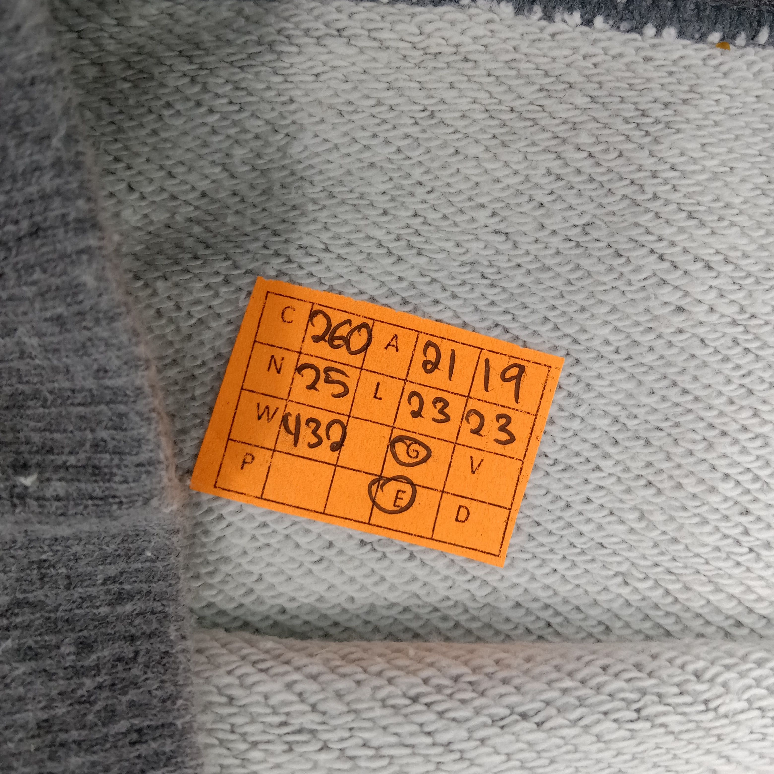 Band Tees The Beatles Story Apple Corps Sweatshirt C260N25 Size US M / EU 48-50 / 2 - 9 Thumbnail