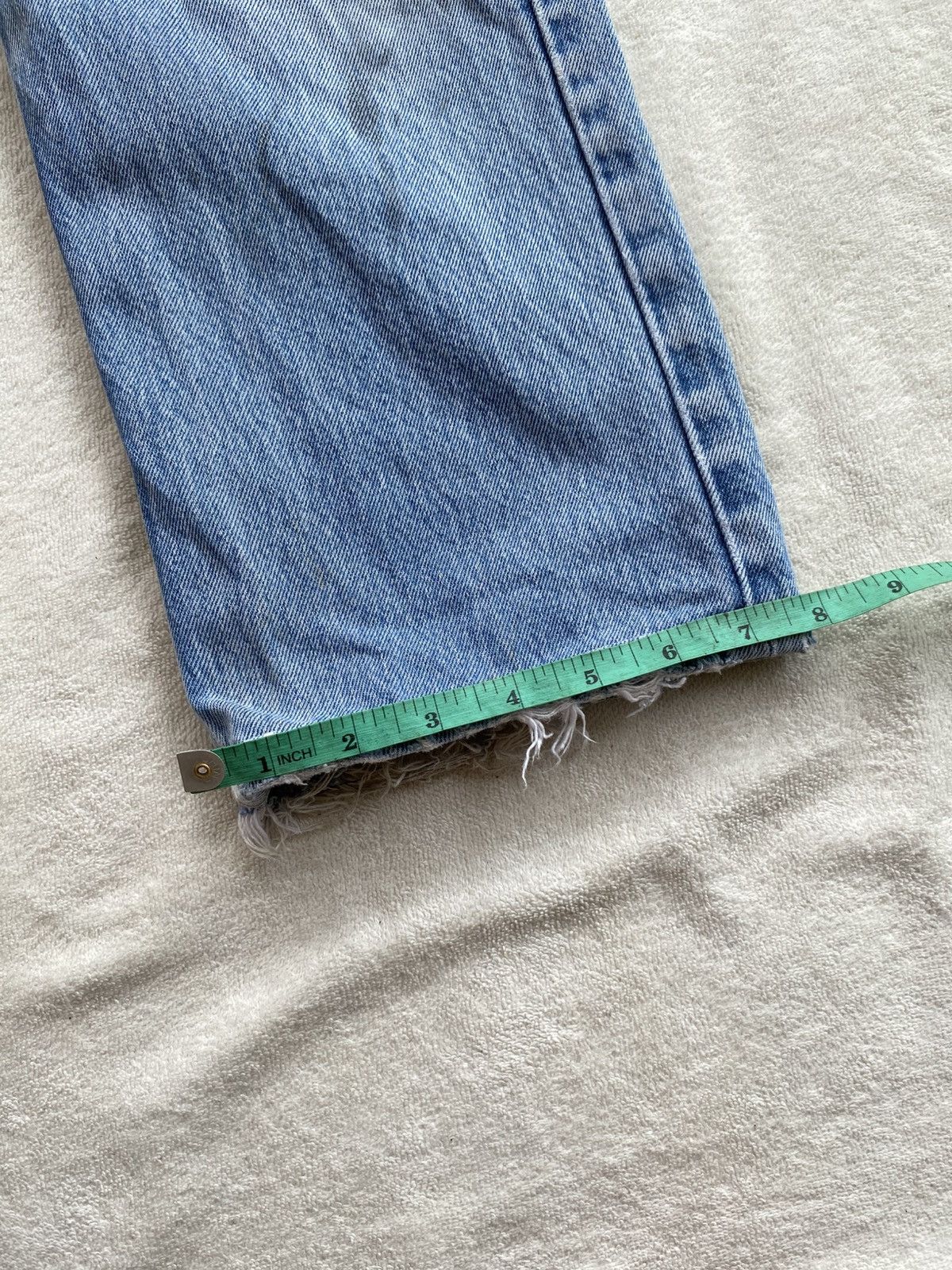 Levi's VINTAGE LEVIS 501xx DISTRESSED JEANS PANTS Size US 33 - 18 Thumbnail
