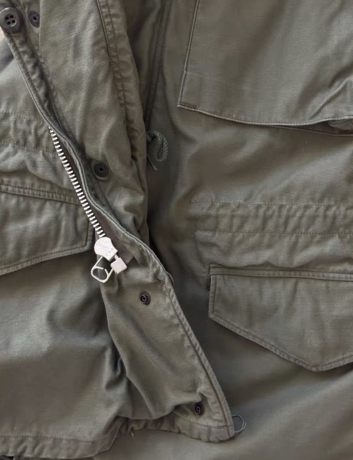 The Real McCoy's the real mccoy m-65 field jacket. Size US L / EU 52-54 / 3 - 8 Thumbnail