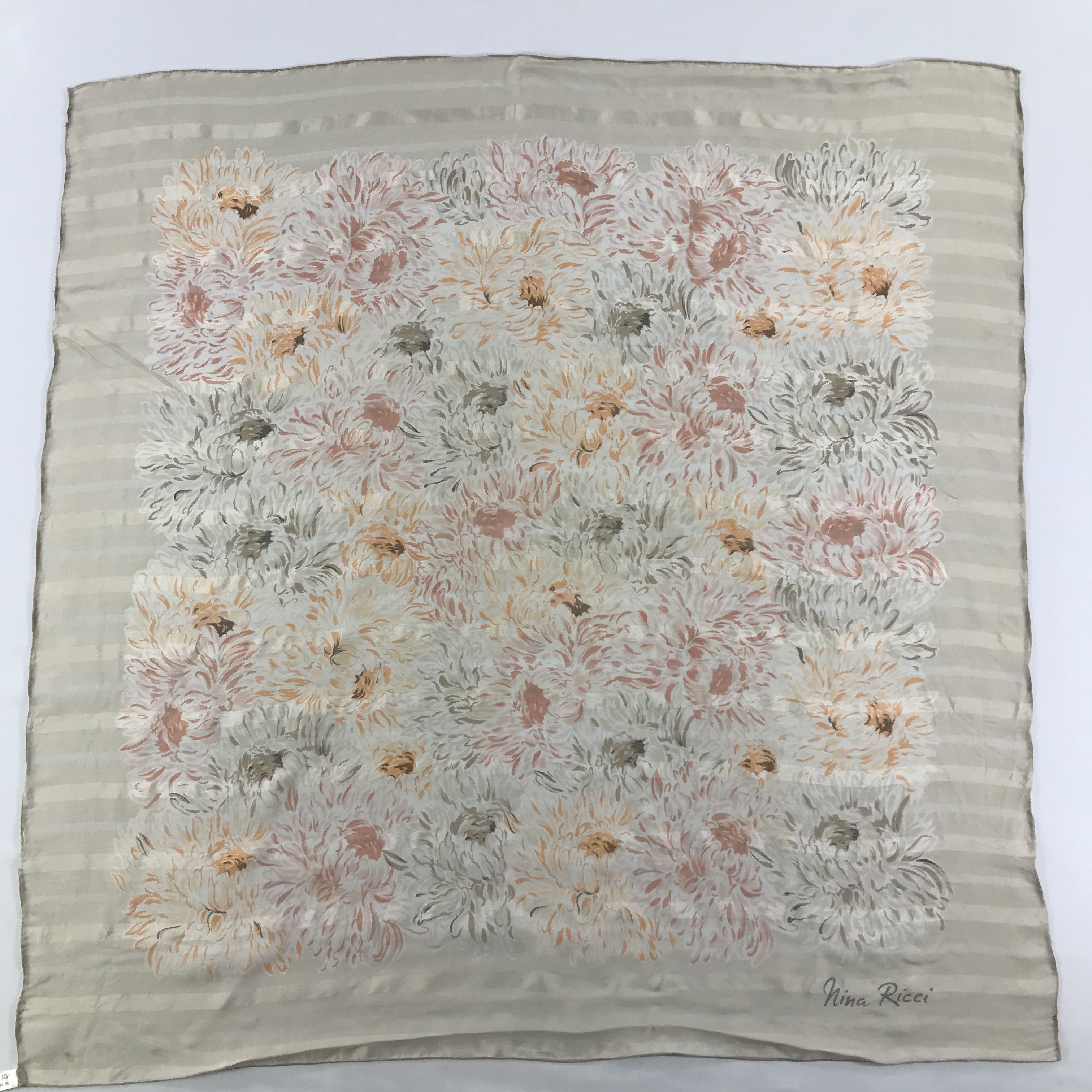 Nina Ricci Vintage Nina Ricci Silk Scarf Size ONE SIZE - 2 Thumbnail